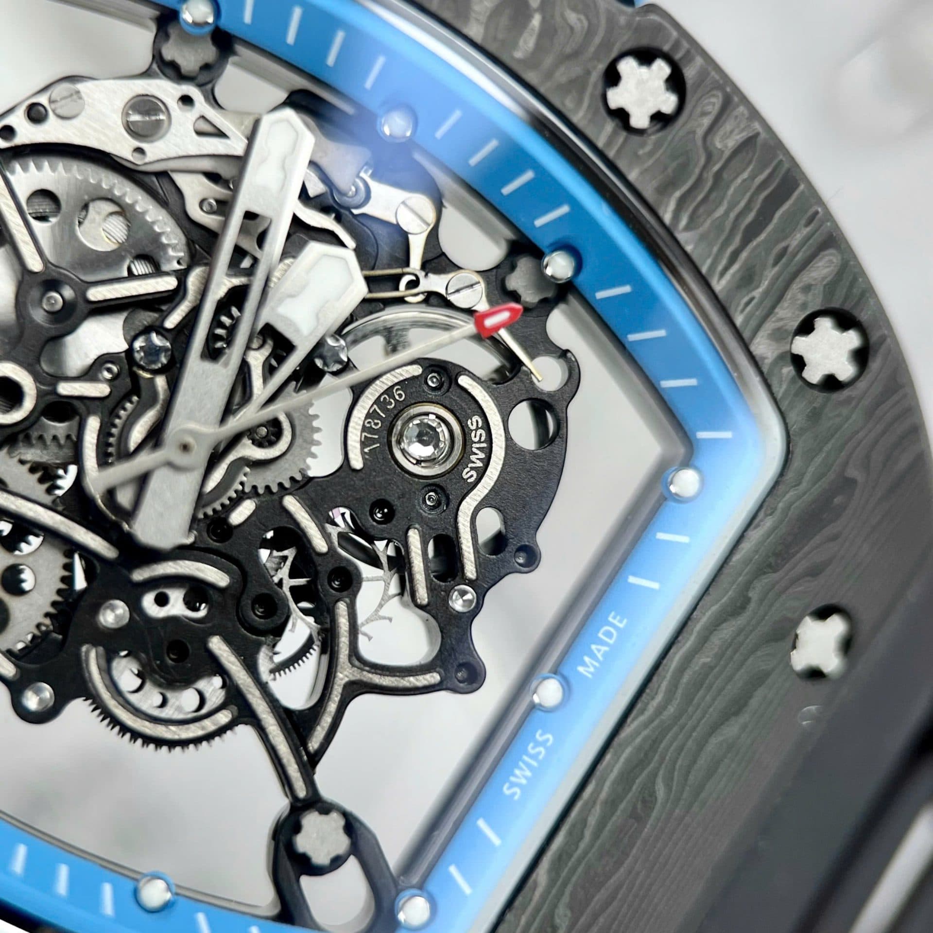 Dong-Ho-Richard-Mille-RM055-Replica-11-Vo-Full-Carbon-Day-Cao-Su-45mm-5-1
