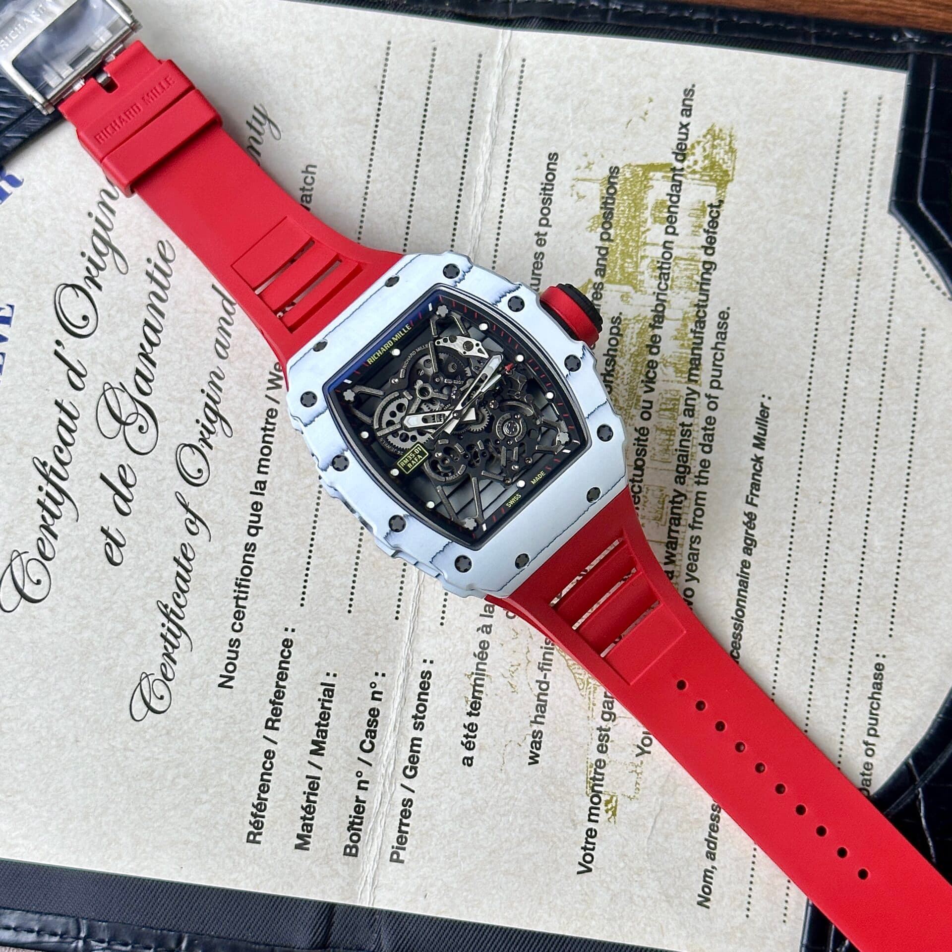 Dong-Ho-Richard-Mille-RM35-01-Rafael-Nadal-White-Carbon-Rep-11-BBR-42mm-3-1