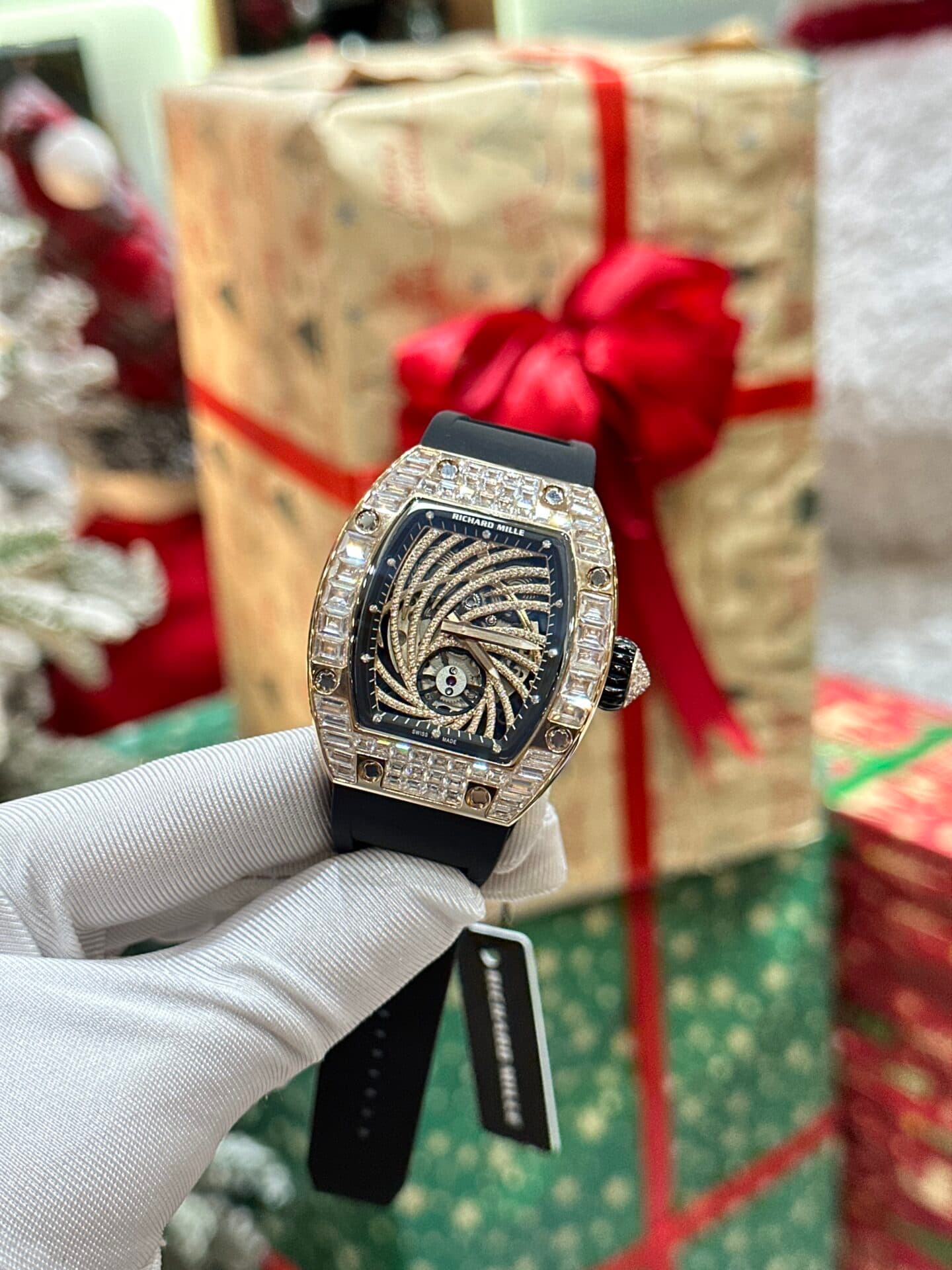 Dong-Ho-Richard-Mille-RM51-02-Rose-Gold-Dinh-Da-Rep-11-Thuy-Sy-40mm-4-1