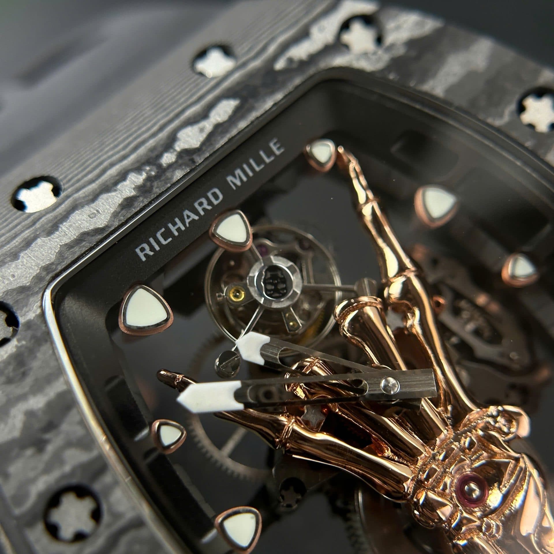 Dong-Ho-Richard-Mille-RM66-Flying-Tourbillon-Replica-1-1-Vo-Full-Carbon-42.7×49-1-1