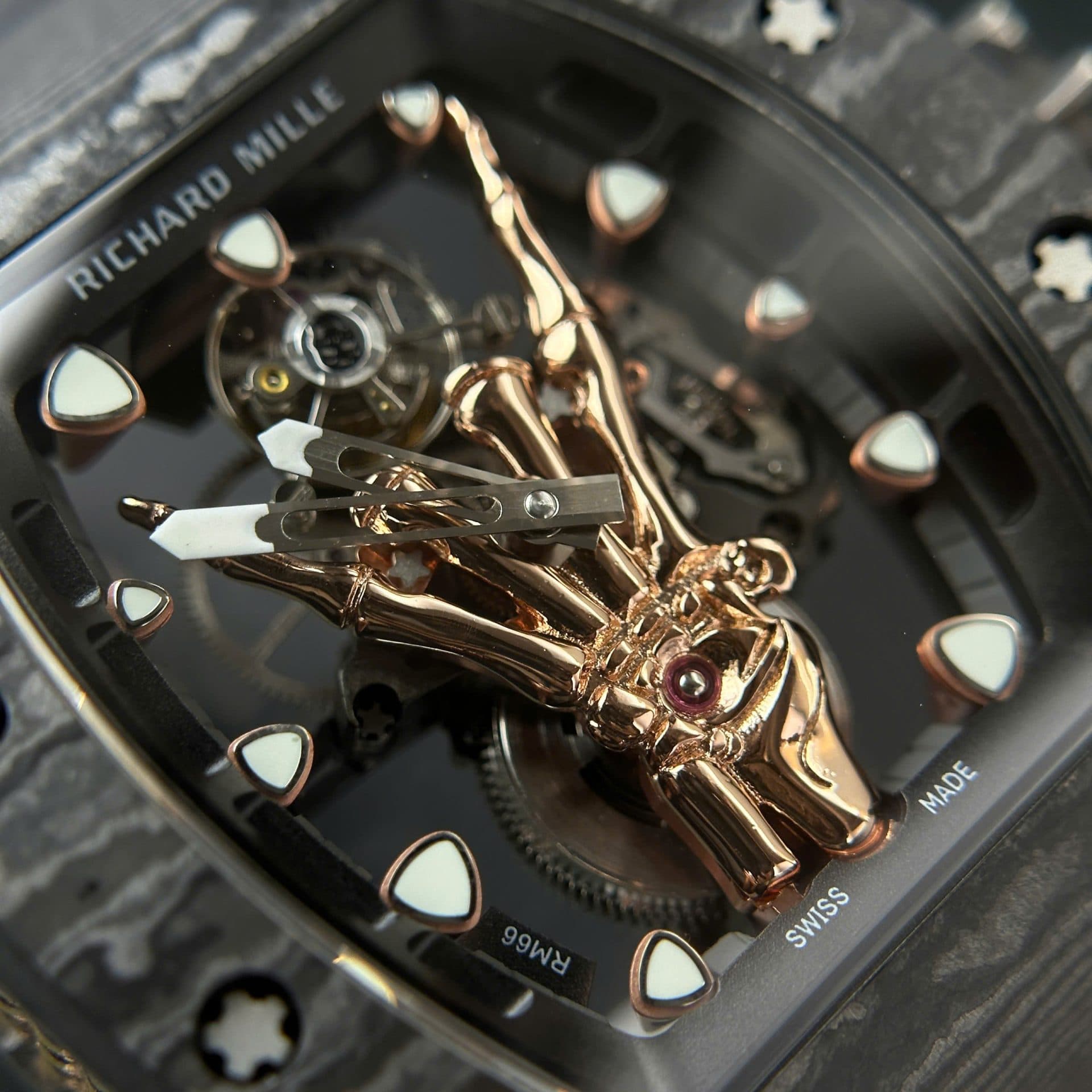 Dong-Ho-Richard-Mille-RM66-Flying-Tourbillon-Replica-1-1-Vo-Full-Carbon-42.7×49-9-1