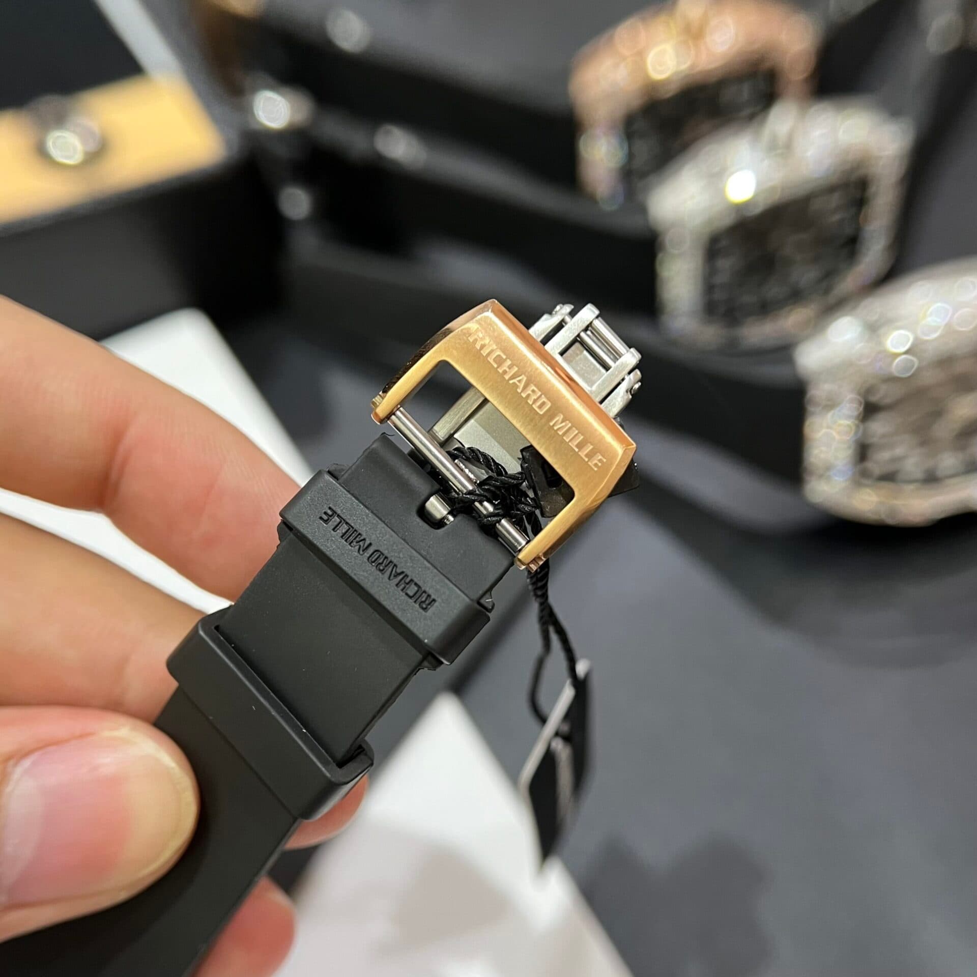 Dong-Ho-Richard-Mille-RM67-01-Replica-11-Rose-Gold-40mm-6-scaled-1