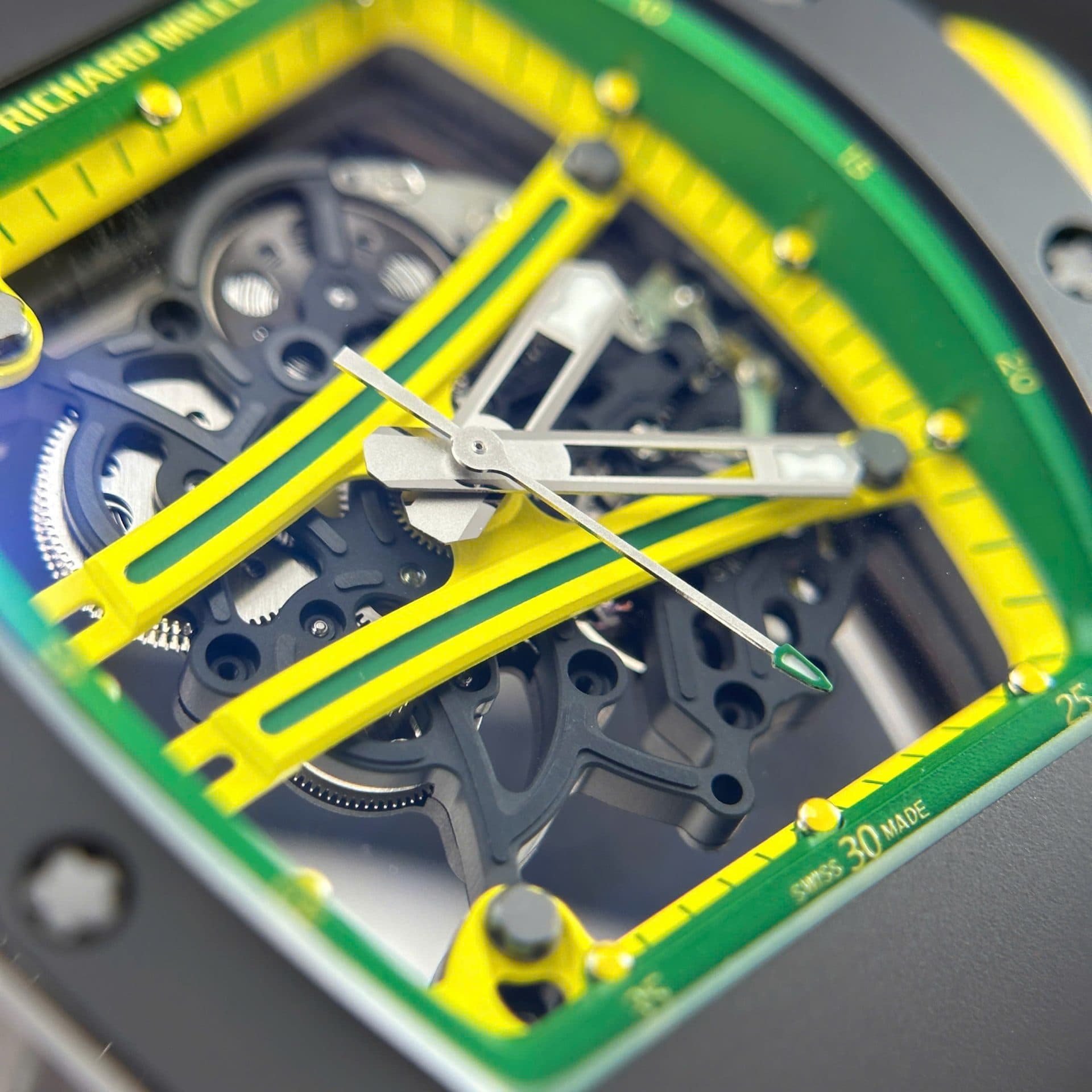 Dong-Ho-Richard-Mille-Rep-11-RM61-01-Manual-Winding-Yohan-Blake-Vo-Gom-Den-ZF-42.7Γ50-5-1
