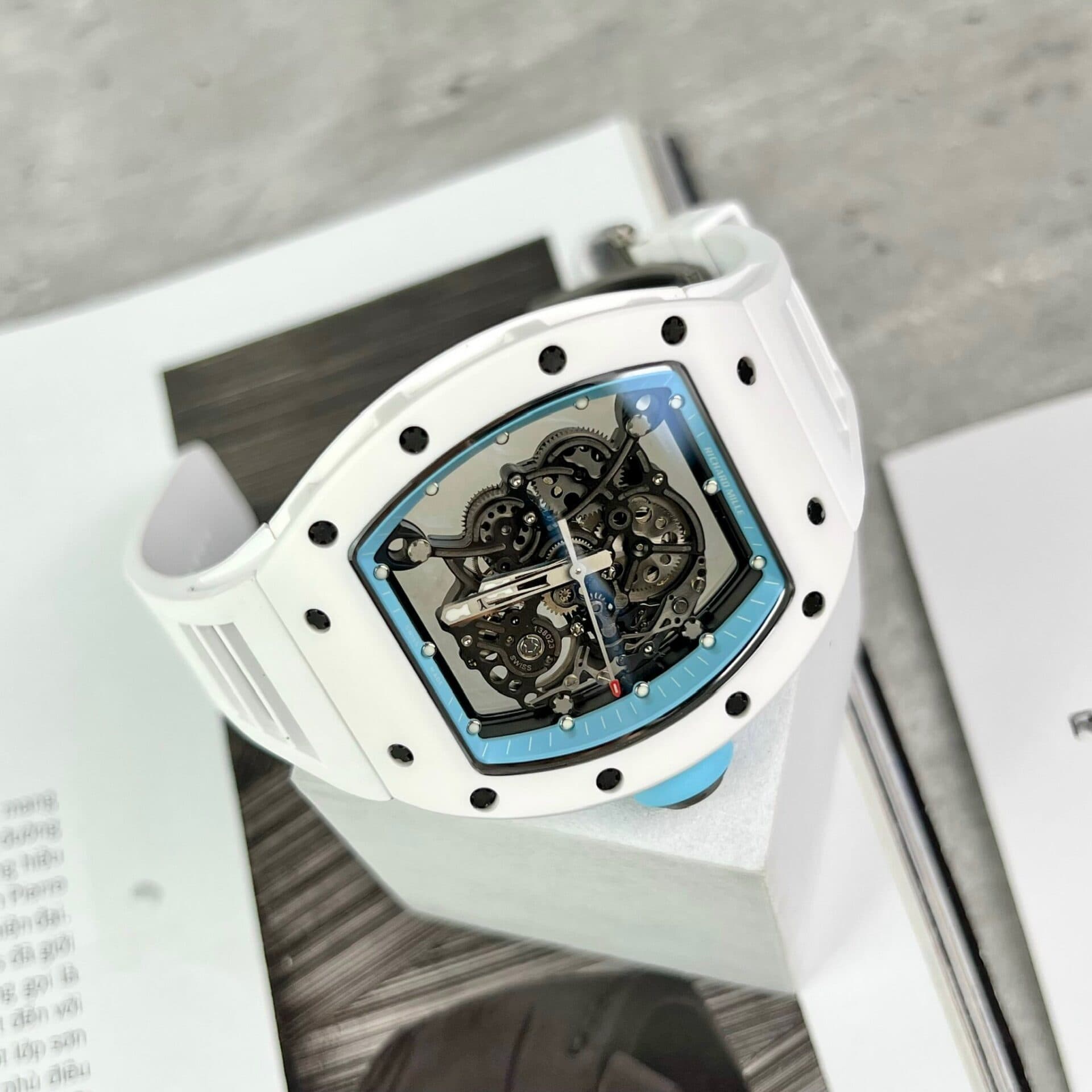 Dong-Ho-Richard-Mille-Replica-11-RM055-Bubba-Watson-Nha-May-BBR-45mm-4-1