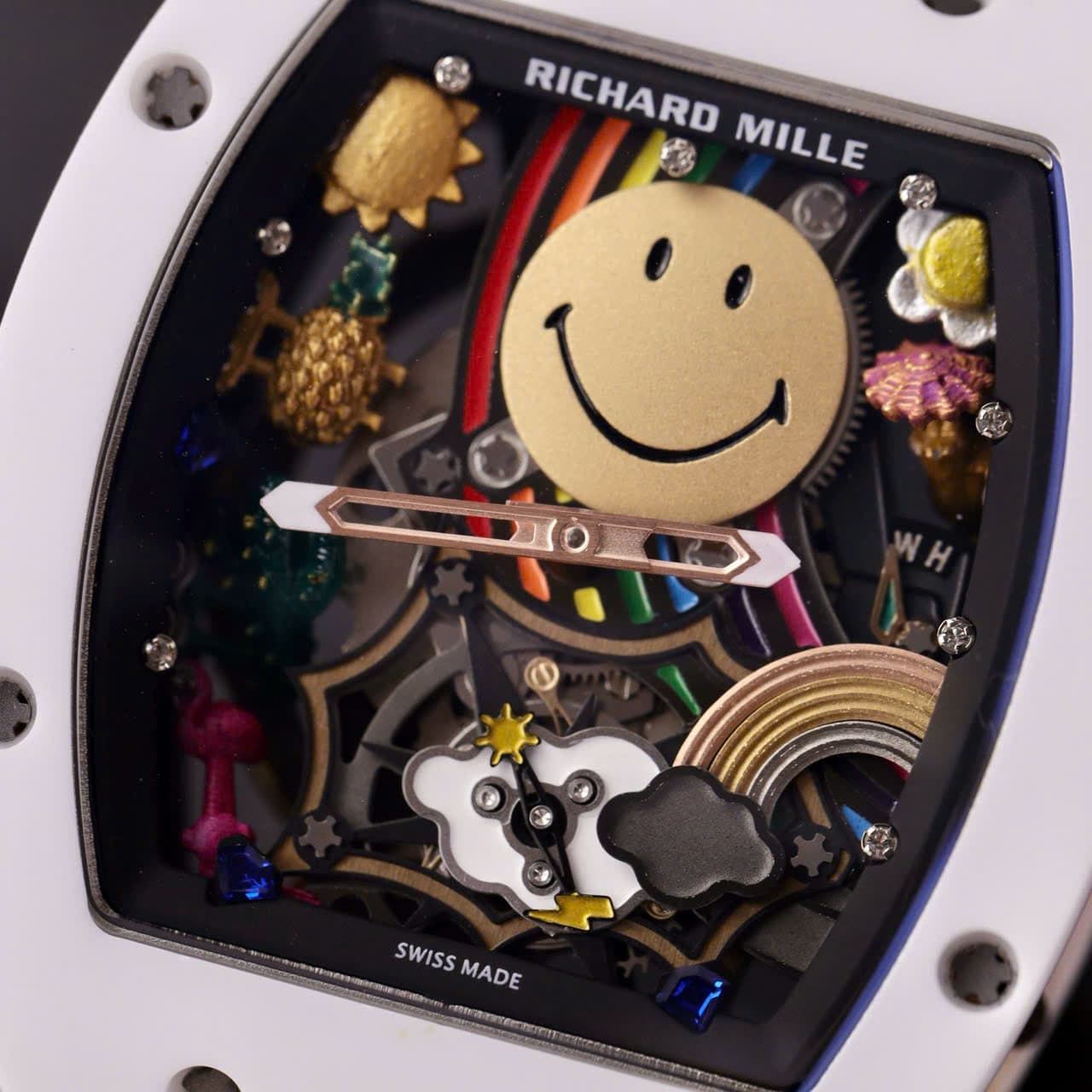 Dong-Ho-Richard-Mille-Replica-11-RM88-Smiley-Day-Vai-Nato-42mm-4-1