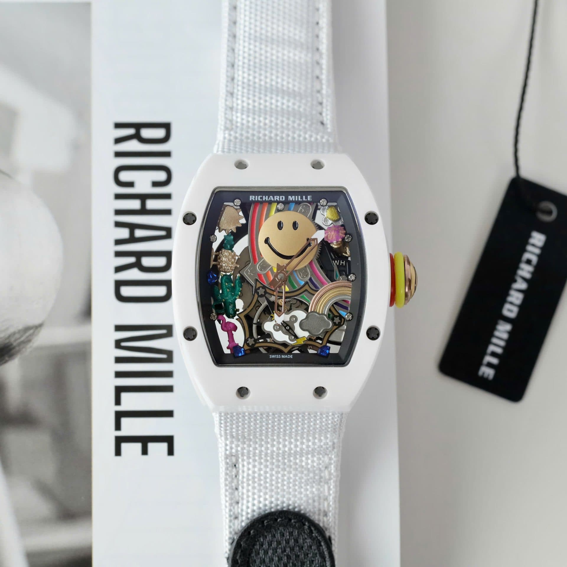 Dong-Ho-Richard-Mille-Replica-Cao-Cap-RM88-Smiley-Vo-Gom-Trang-42mm-10-1
