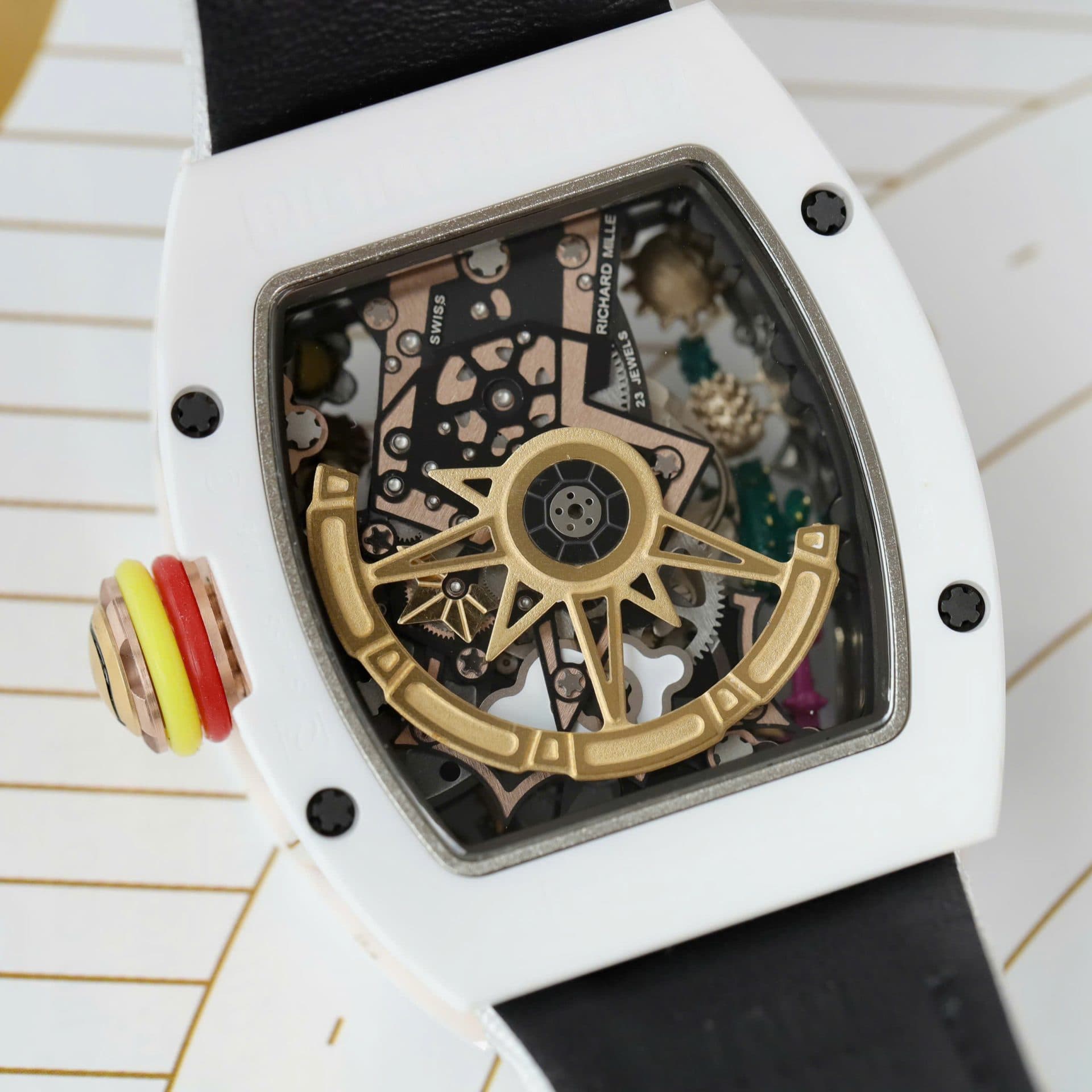 Dong-Ho-Richard-Mille-Replica-Cao-Cap-RM88-Smiley-Vo-Gom-Trang-42mm-4-1