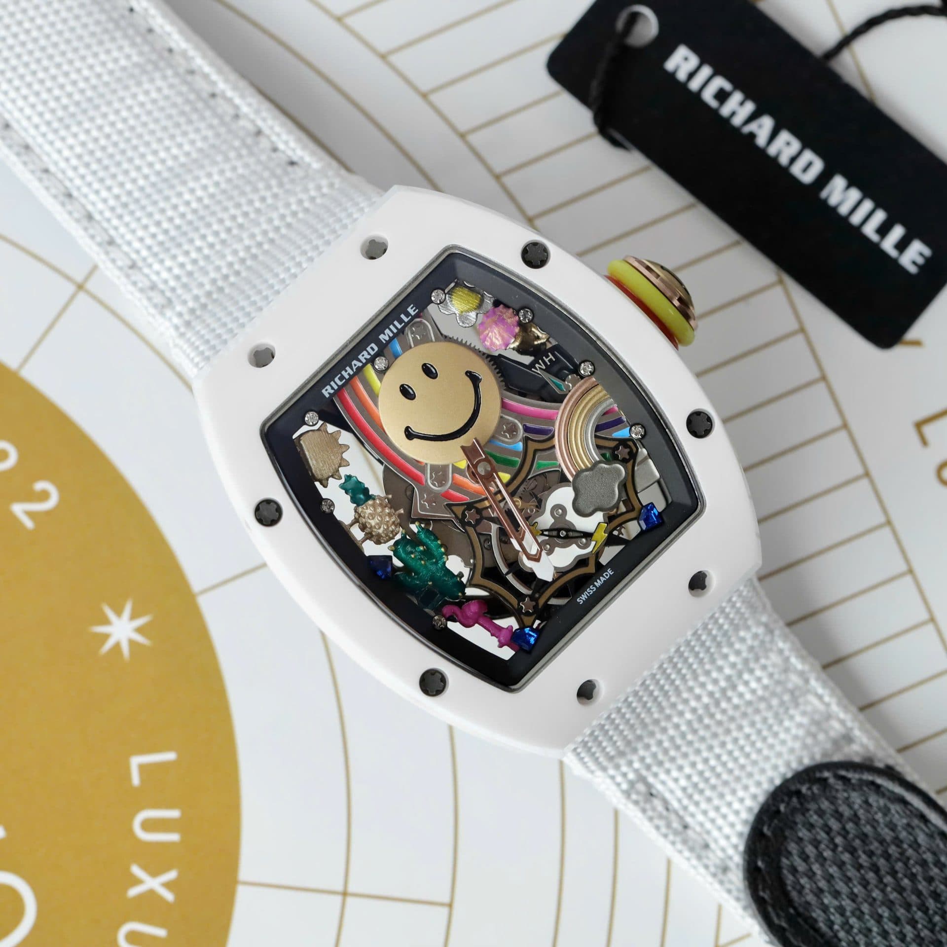 Dong-Ho-Richard-Mille-Replica-Cao-Cap-RM88-Smiley-Vo-Gom-Trang-42mm-6-1