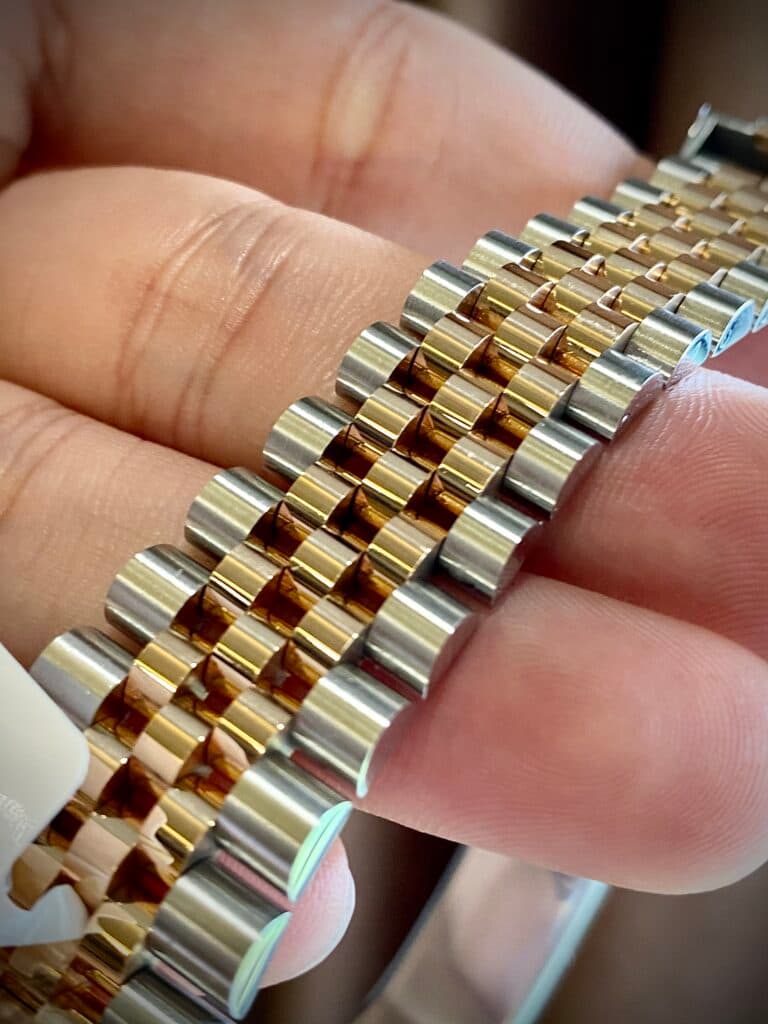 Dong-Ho-Rolex-Boc-Vang-Hong-Mat-Den-Nha-May-GM-DateJust-36mm-3-1