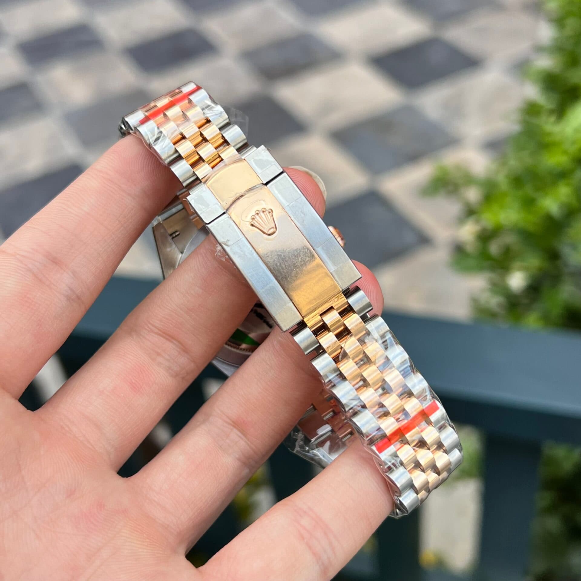 Dong-Ho-Rolex-Boc-Vang-That-2-1