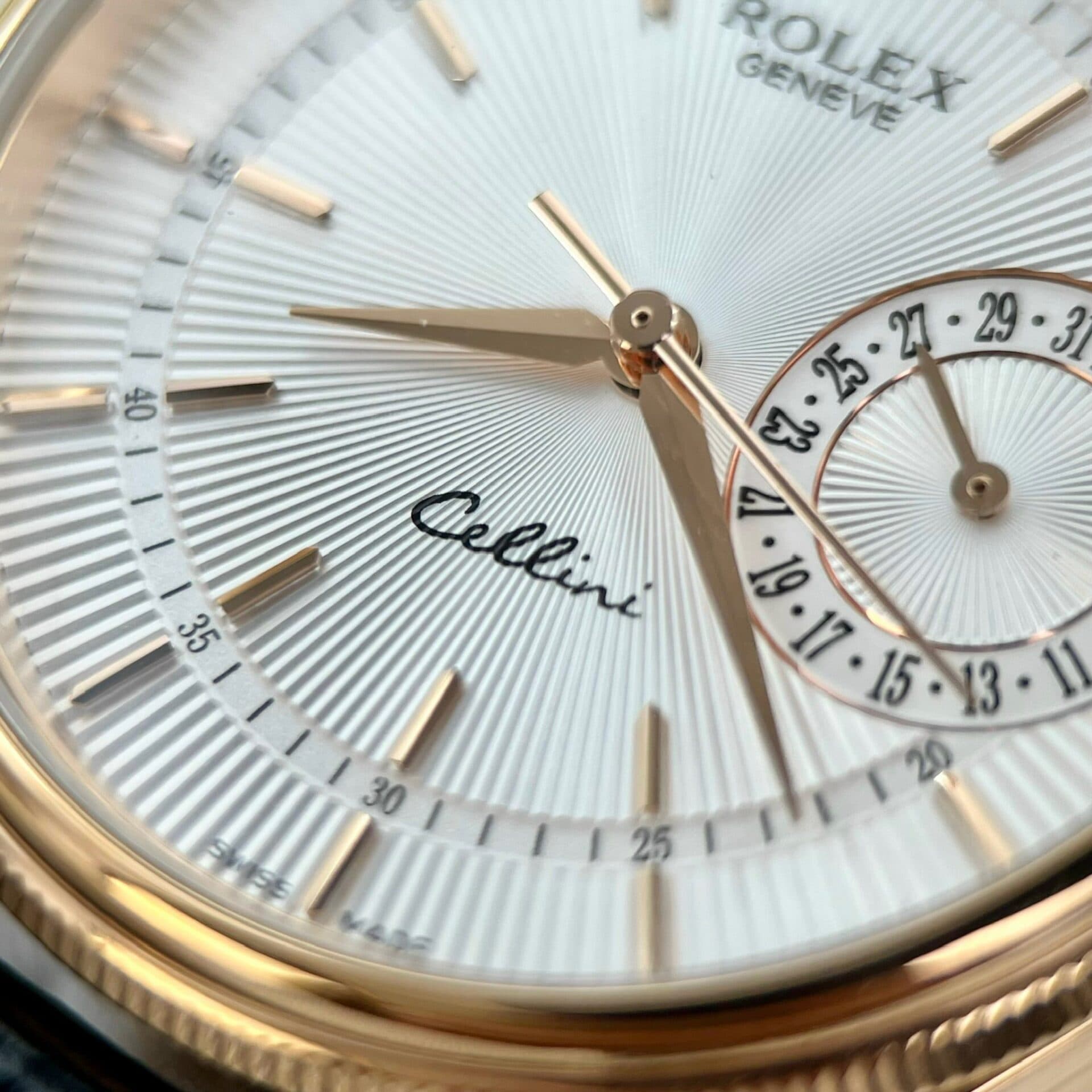 Dong-Ho-Rolex-Cellini-Date-50515-Boc-Vang-That-Replica-11-39mm-5-1