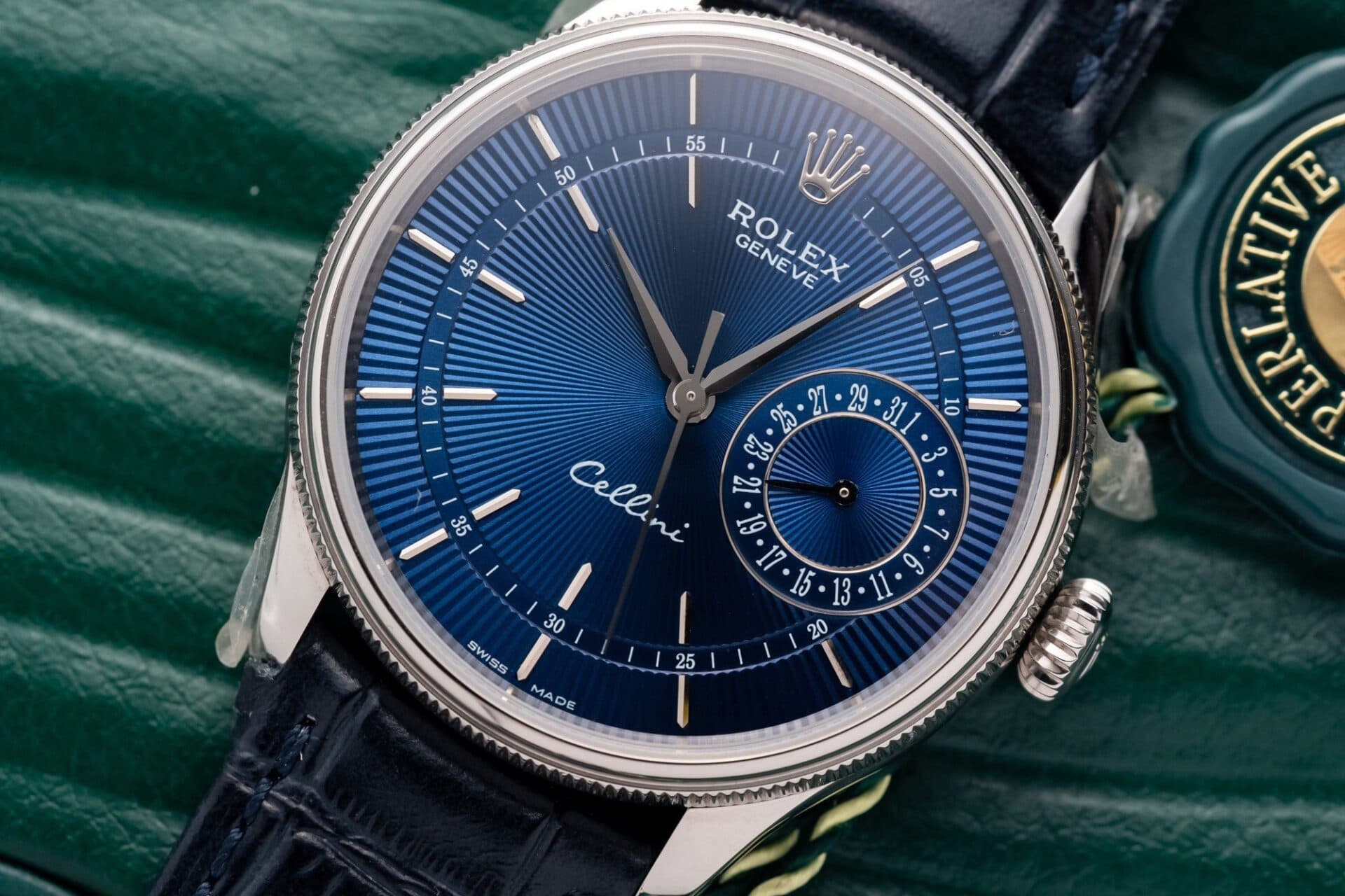 Dong-Ho-Rolex-Cellini-Date-50519-Mat-So-Xanh-Rep-11-39mm-4-1