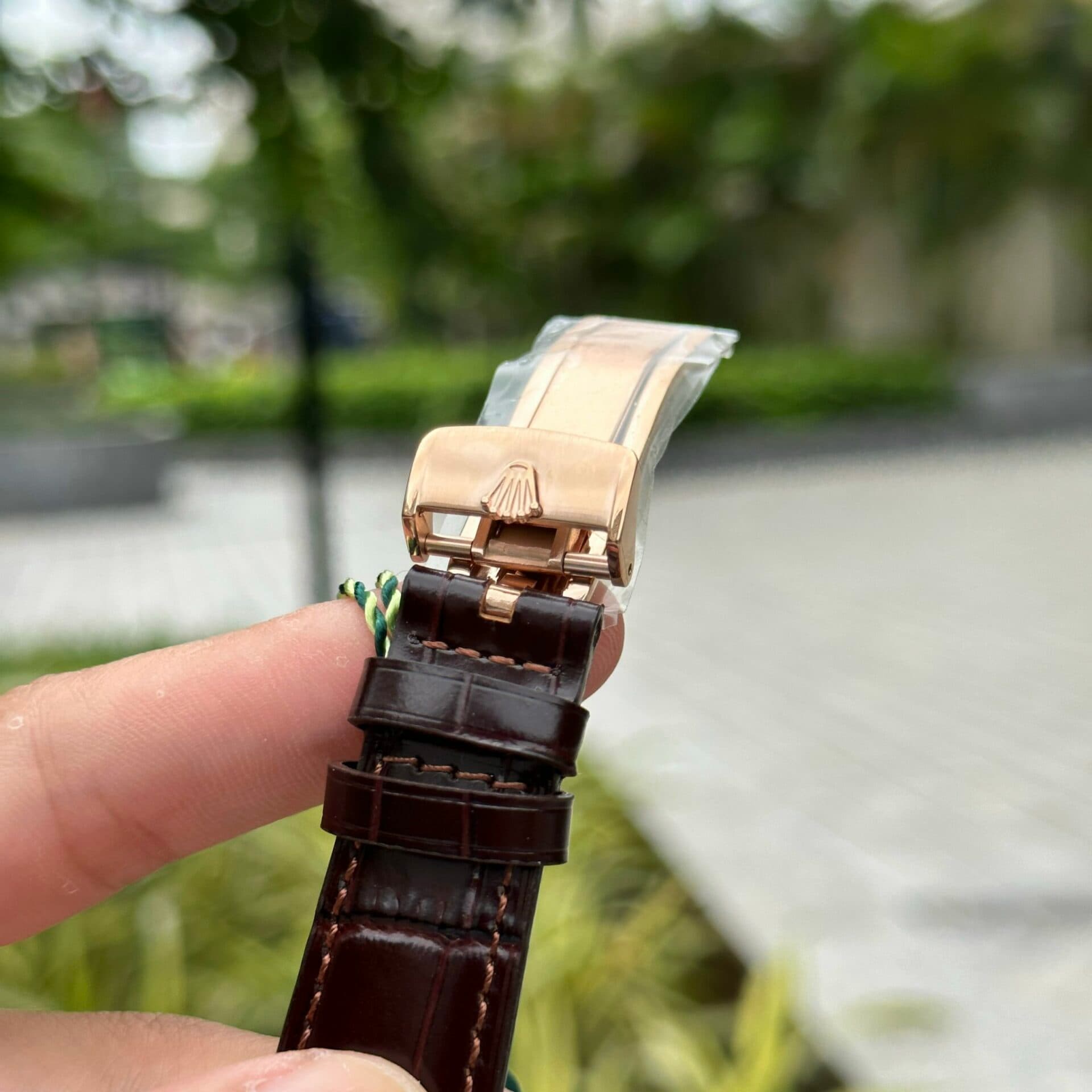Dong-Ho-Rolex-Cellini-Moonphase-50535-Replica-11-39mm-2-1