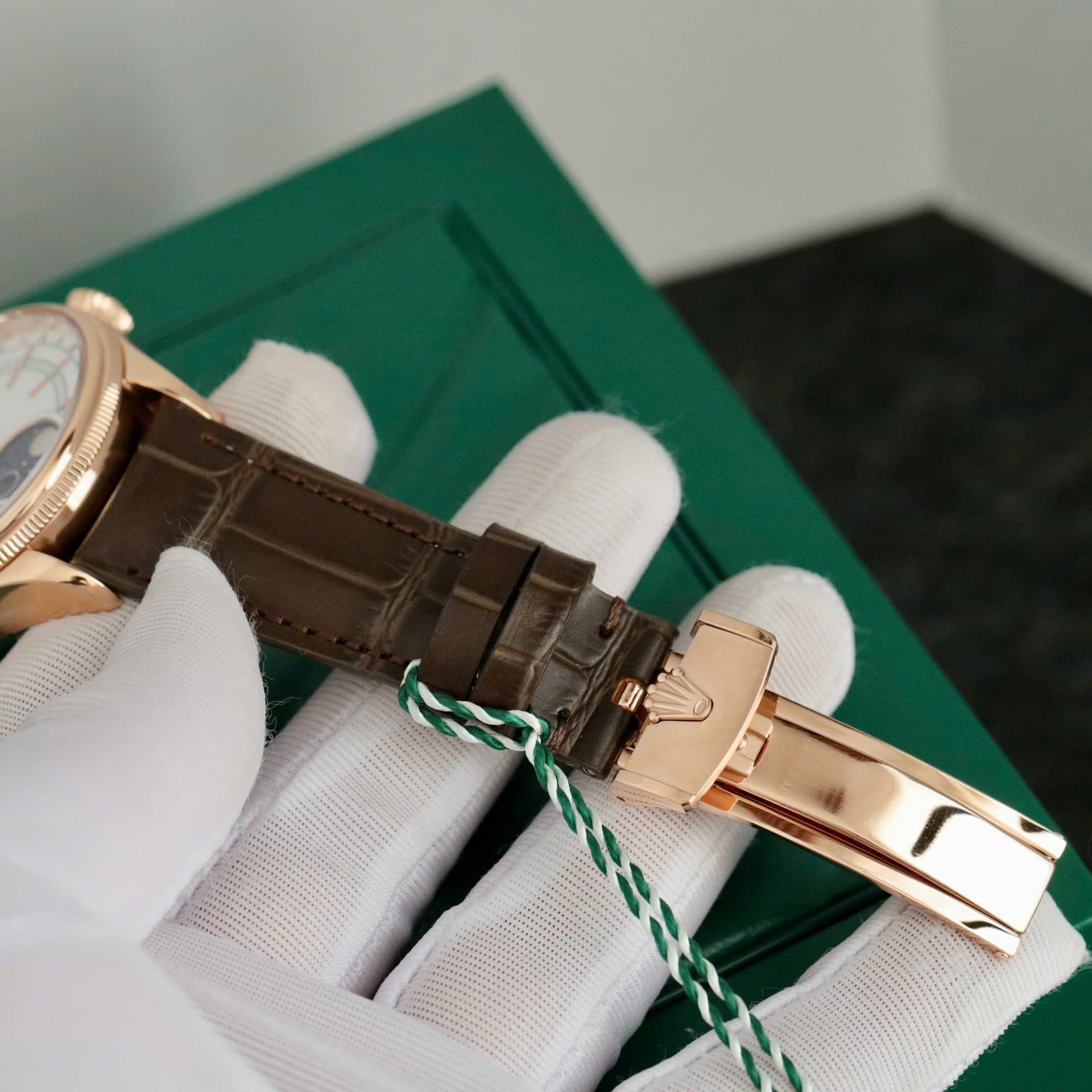 Dong-Ho-Rolex-Cellini-Moonphase-50535-Replica-11-Day-Da-Nau-9-1