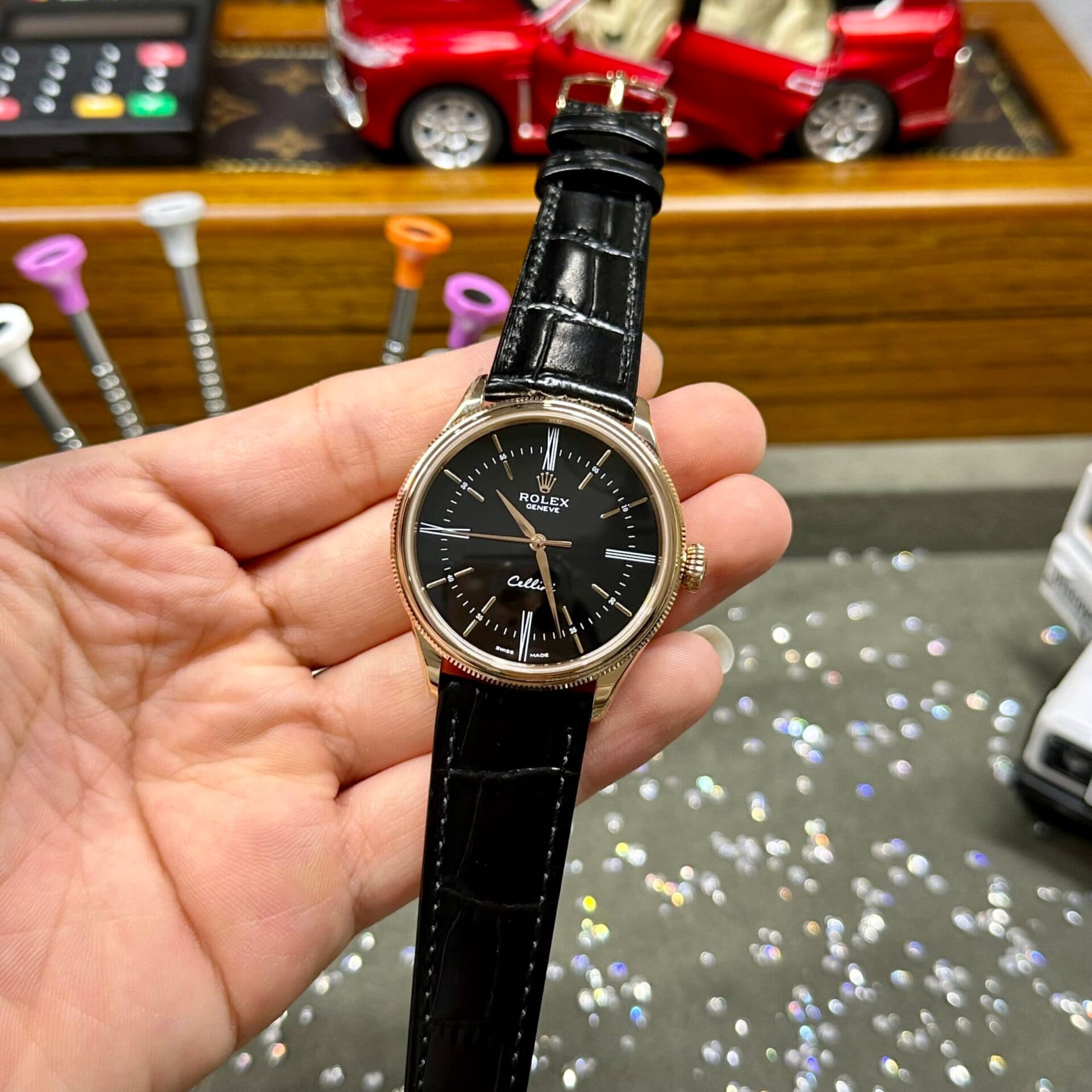Dong-Ho-Rolex-Cellini-Time-50505-Replica-11-Mau-Den-39mm-3-scaled-1
