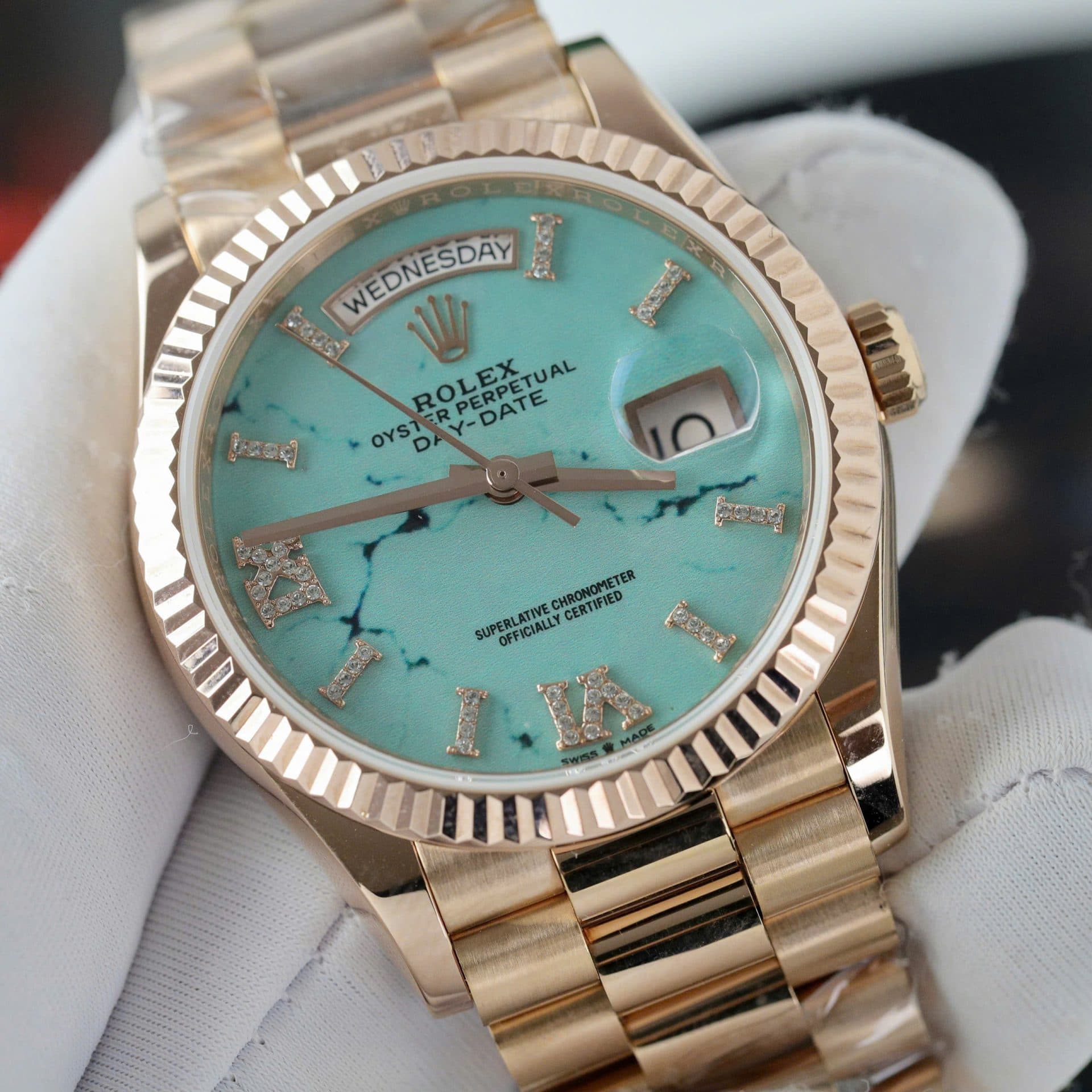 Dong-Ho-Rolex-Che-Tac-Day-Date-128238-Mat-So-Turquoise-Boc-Vang-That-36mm-5-1
