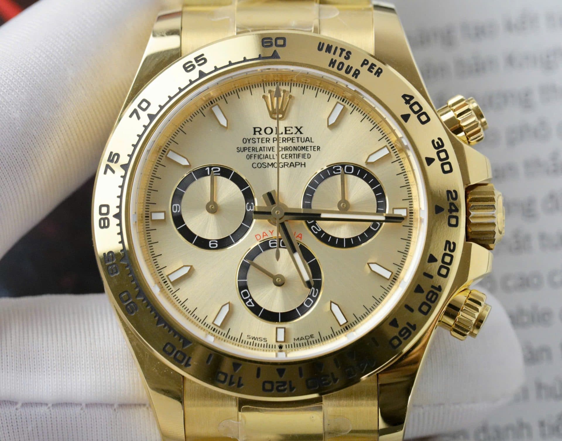 Dong-Ho-Rolex-Che-Tac-Daytona-126508-Mat-Vang-Day-Oyster-40mm-4-1