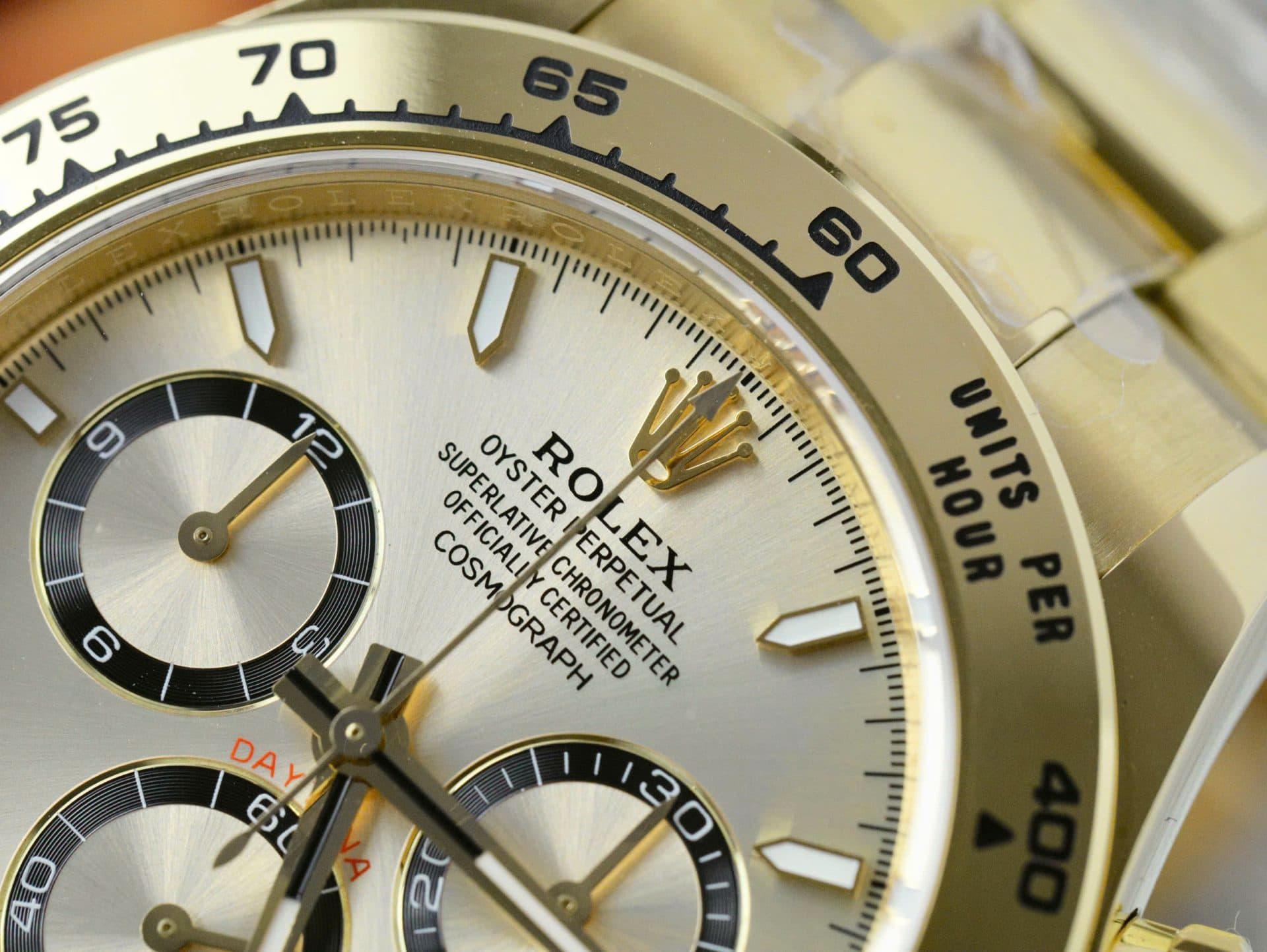 Dong-Ho-Rolex-Che-Tac-Daytona-126508-Mat-Vang-Day-Oyster-40mm-5-1