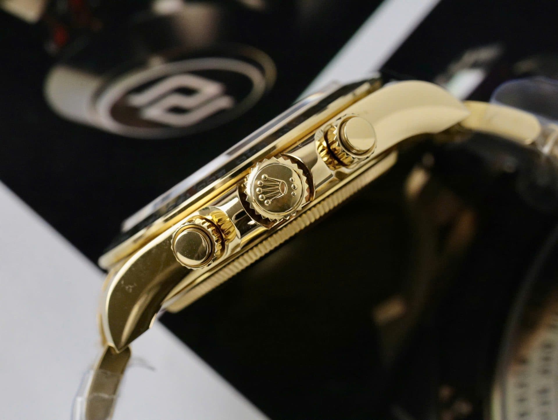 Dong-Ho-Rolex-Che-Tac-Daytona-126508-Mat-Vang-Day-Oyster-40mm-6-1