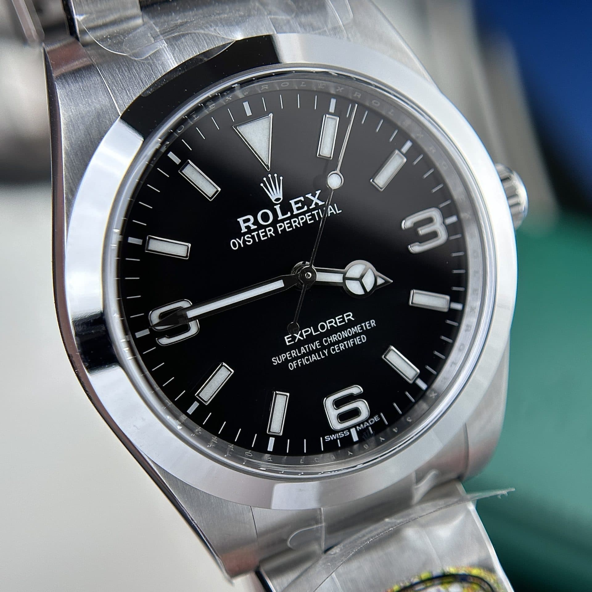 Dong-Ho-Rolex-Che-Tac-Explorer-214270-Phien-Ban-Cao-Cap-Nhat-39mm-1-1