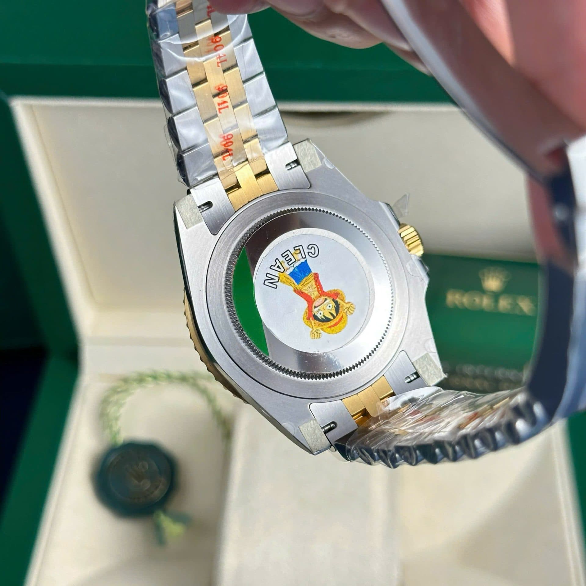 Dong-Ho-Rolex-Che-Tac-GMT-Master-II-126713GRNR-Clean-Factory-41mm-15-1