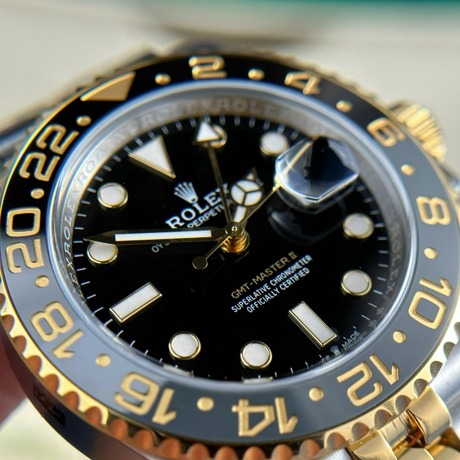 Dong-Ho-Rolex-Che-Tac-GMT-Master-II-126713GRNR-Clean-Factory-41mm-25-1