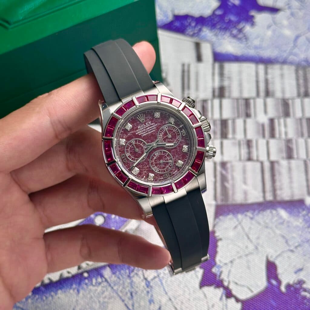 Dong-Ho-Rolex-Che-Tac-Mat-Rubellite-Daytona-116519-Replica-11-40mm-2-1