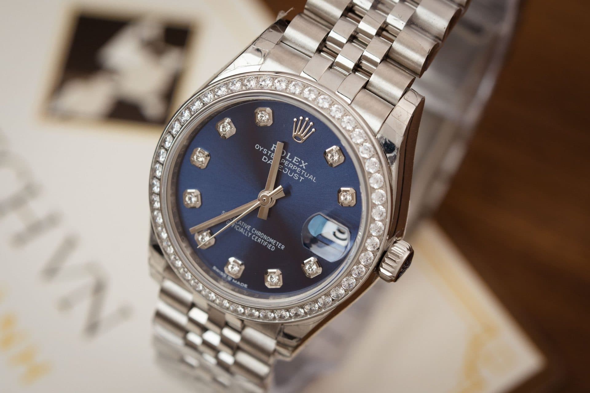 Dong-Ho-Rolex-Che-Tac-Nu-DateJust-Mat-Xanh-Dinh-Da-31mm-5-1