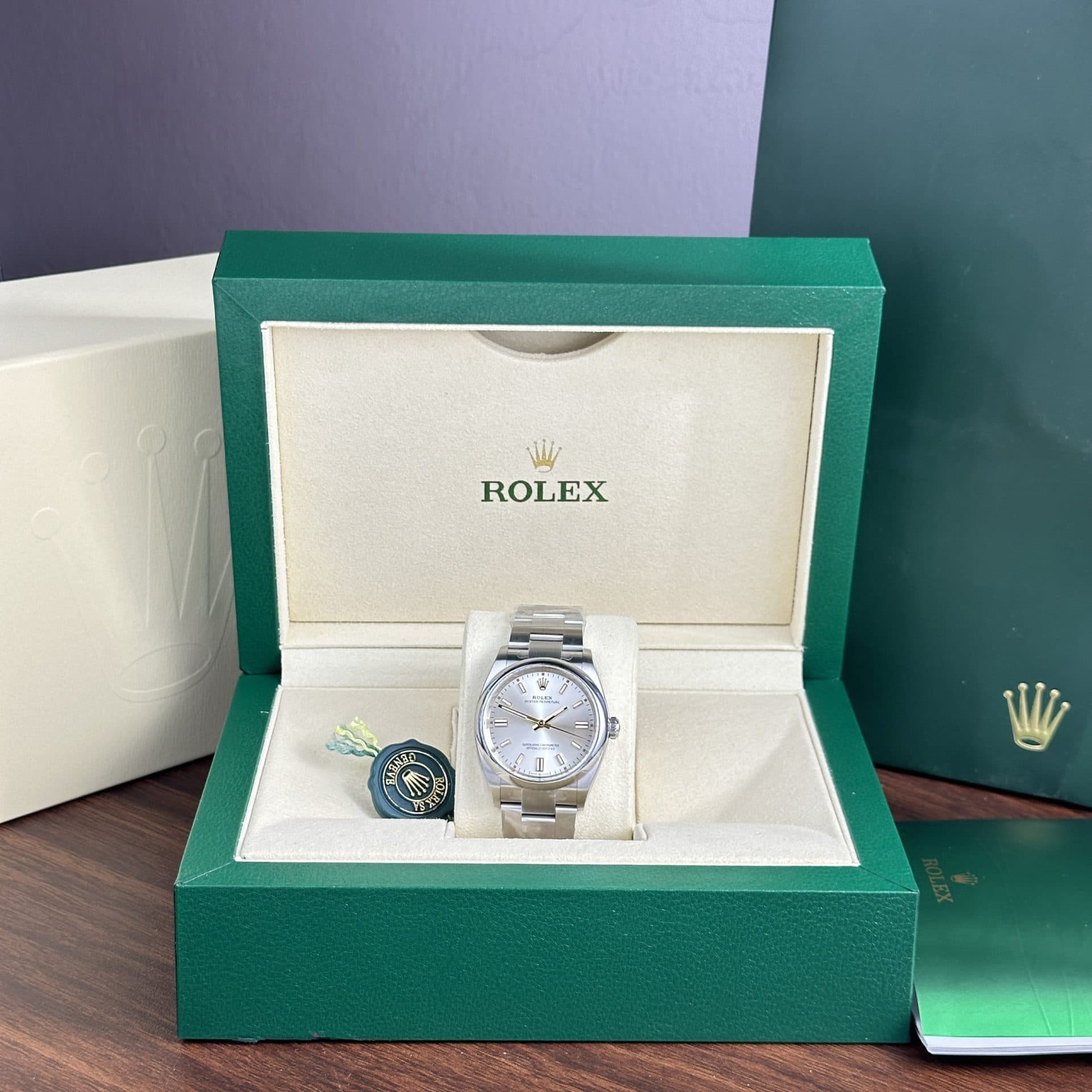 Dong-Ho-Rolex-Che-Tac-Oyster-Perpetual-126000-Mat-So-Bac-Nha-May-Clean-36mm-1-1