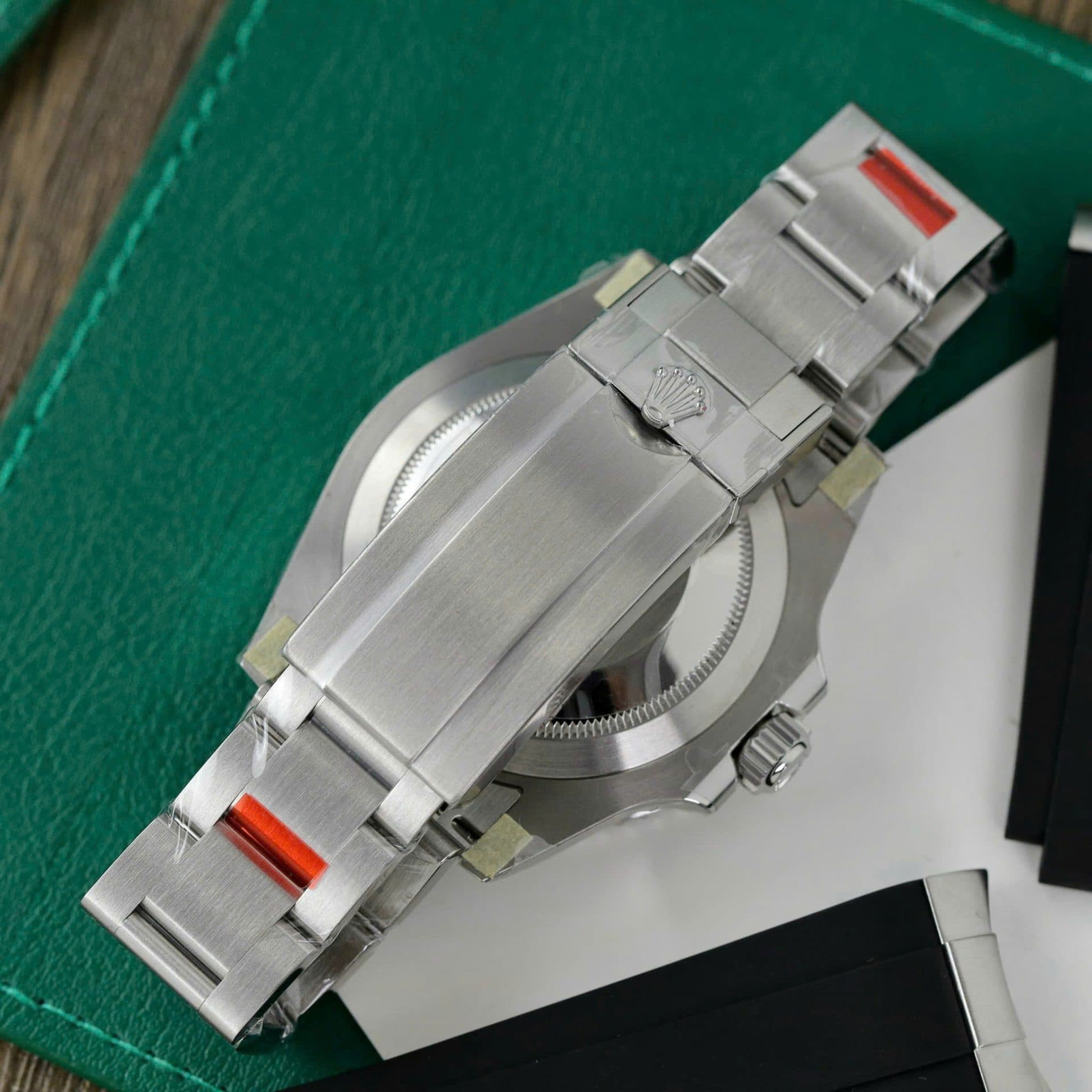 Dong-Ho-Rolex-Che-Tac-Submariner-No-Date-114060-Nha-May-VS-40mm-11-1