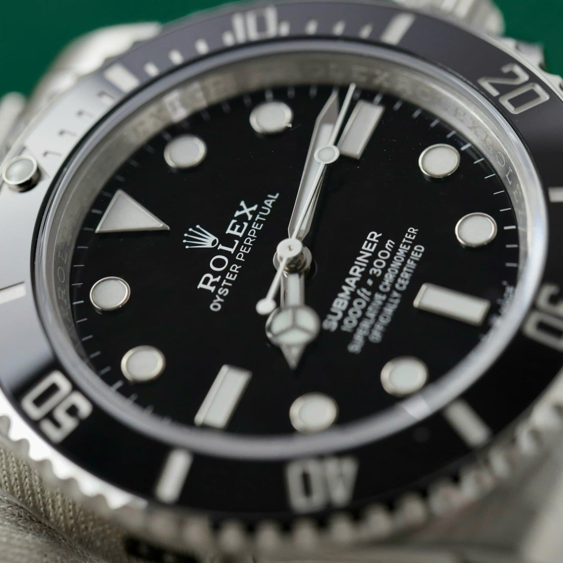 Dong-Ho-Rolex-Che-Tac-Submariner-No-Date-114060-Nha-May-VS-40mm-2-1