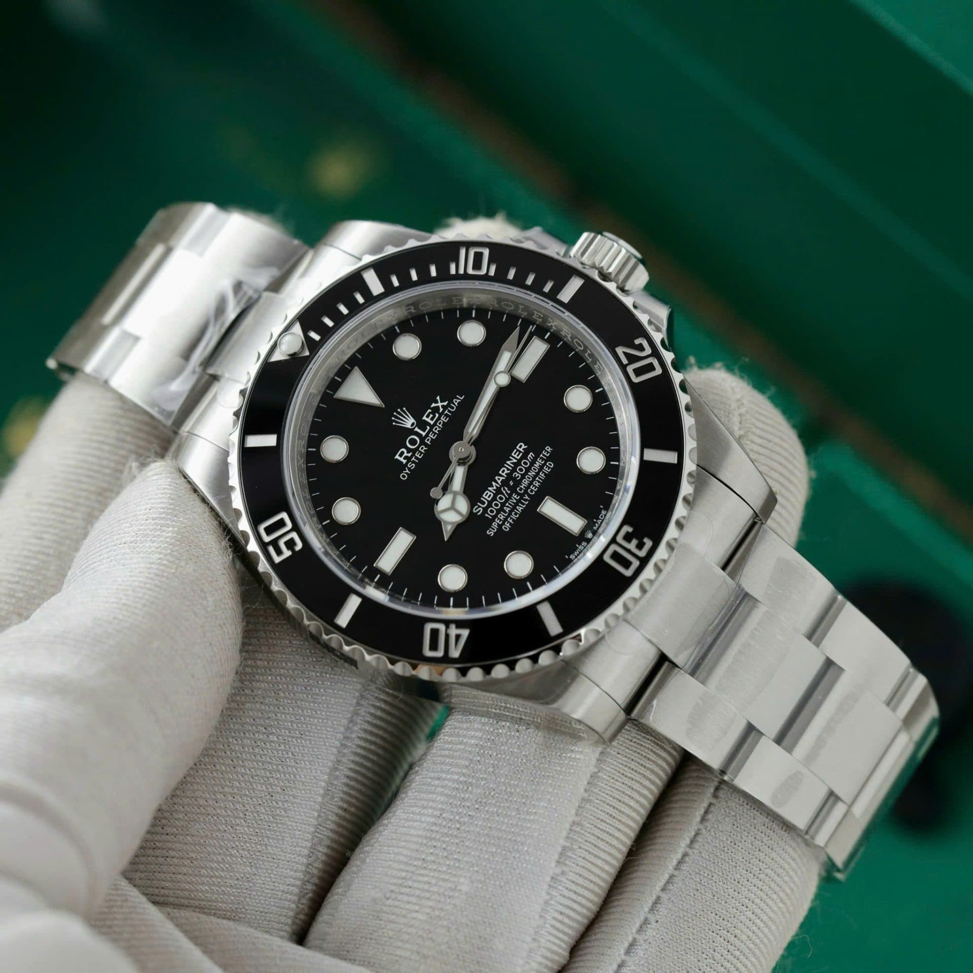 Dong-Ho-Rolex-Che-Tac-Submariner-No-Date-114060-Nha-May-VS-40mm-3-1