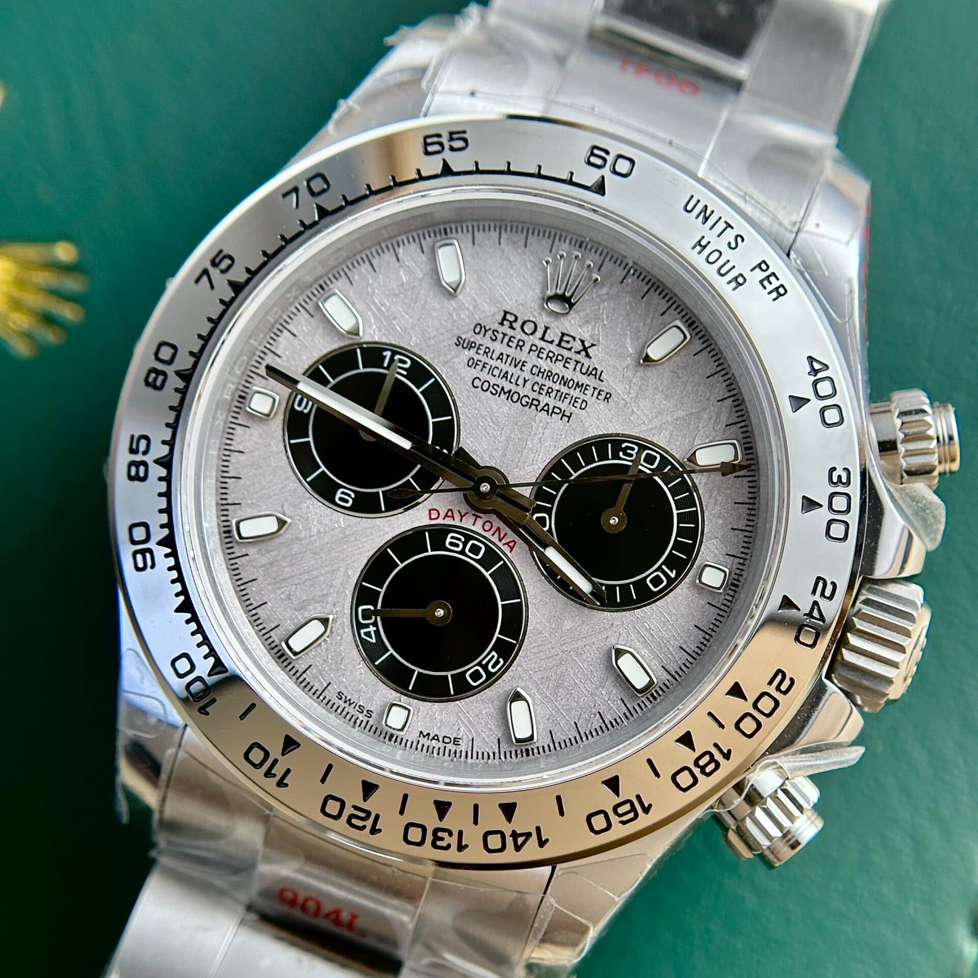 Dong-Ho-Rolex-Cosmograph-Daytona-116509-Tinh-Chinh-Nang-Mat-Thien-Thach-40mm-7-1