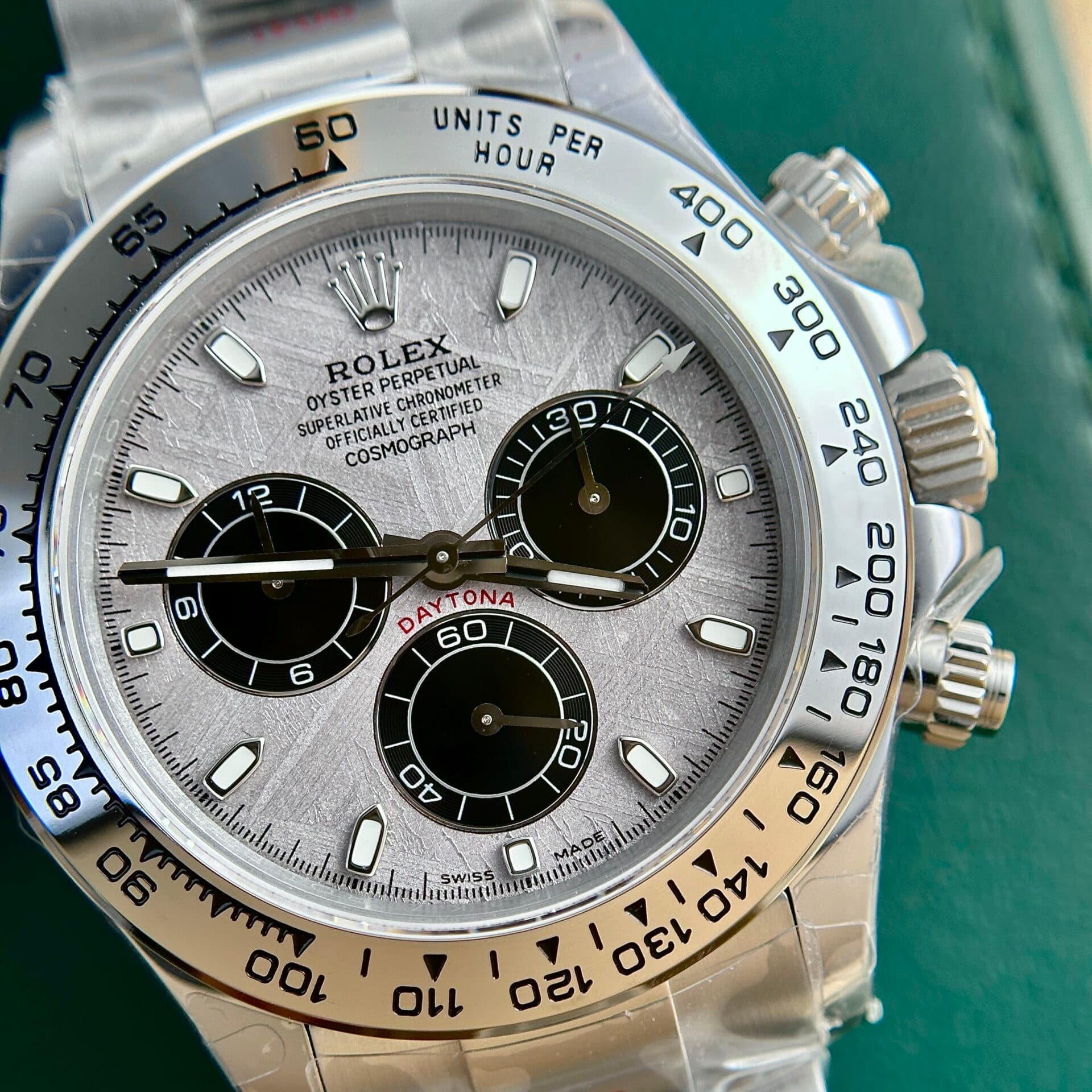 Dong-Ho-Rolex-Cosmograph-Daytona-116509-Tinh-Chinh-Nang-Mat-Thien-Thach-40mm-8-1
