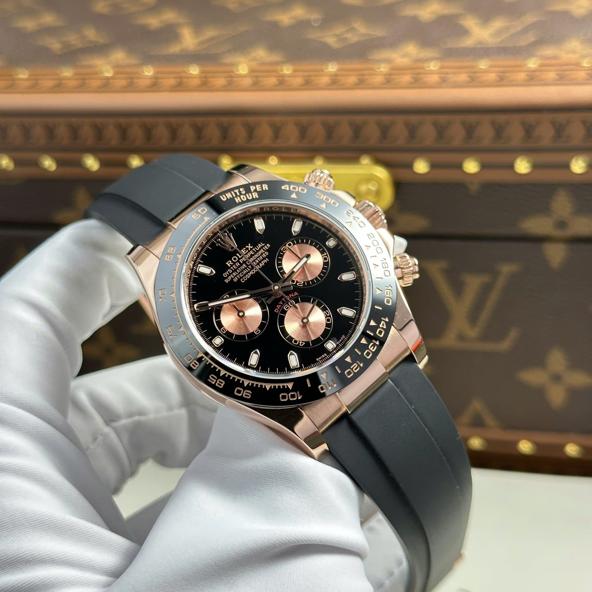 Dong-Ho-Rolex-Cosmograph-Daytona-116515LN-Replica-11-Boc-Vang-That-Mat-Den-40mm-5-1