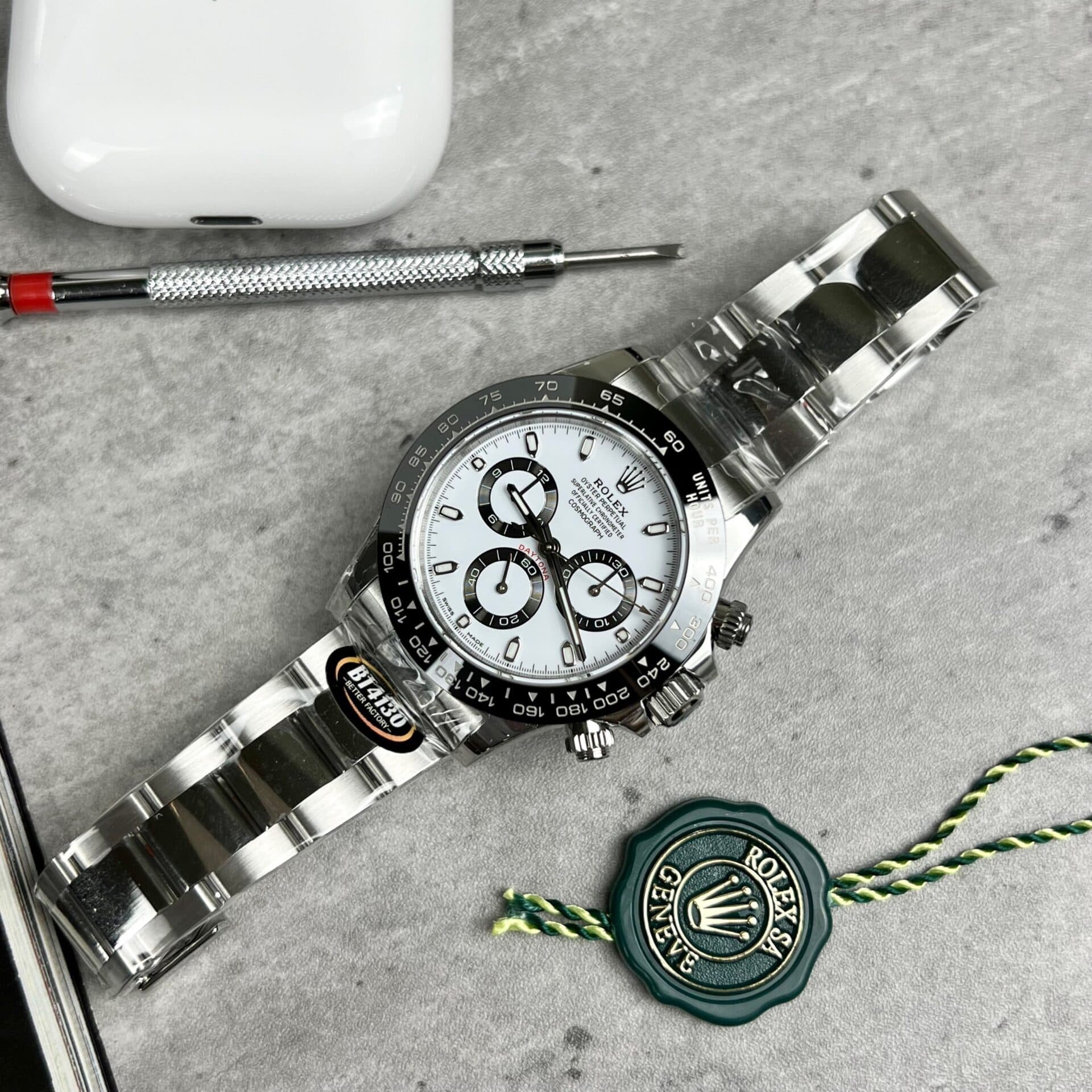 Dong-Ho-Rolex-Cosmograph-Daytona-126500LN-Replica-11-BT-Factory-40mm-4-1