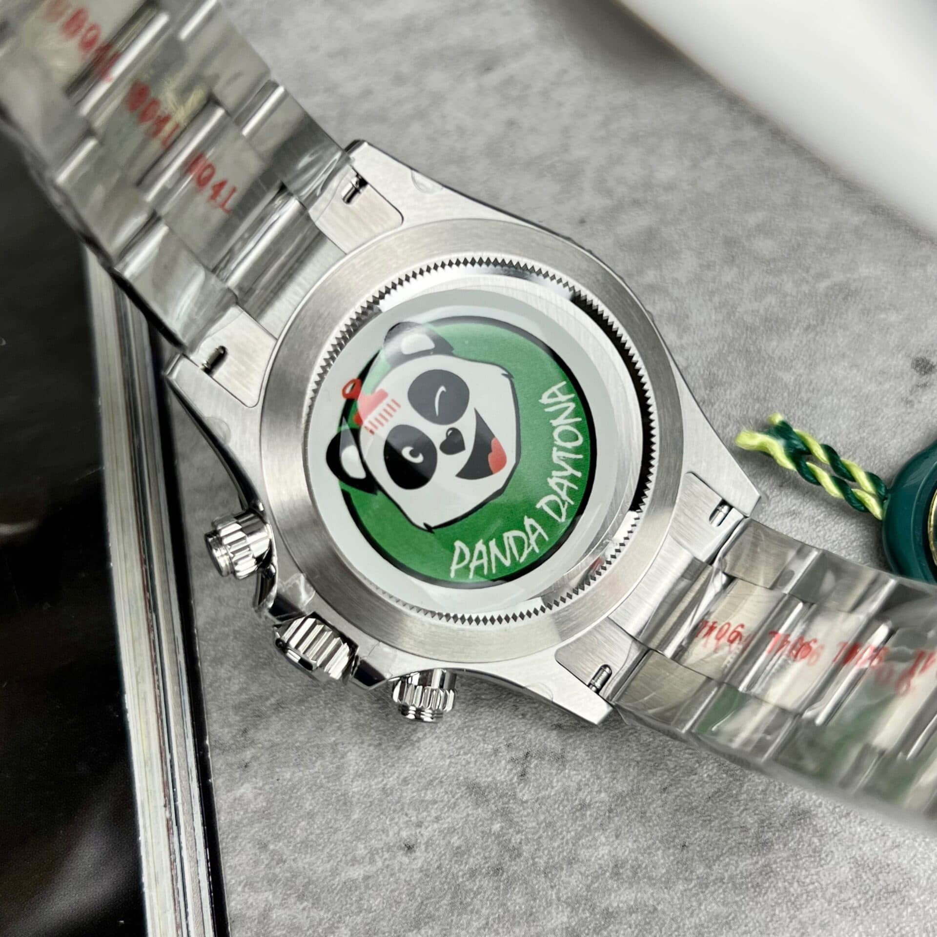 Dong-Ho-Rolex-Cosmograph-Daytona-126500LN-Replica-11-BT-Factory-40mm-9-1