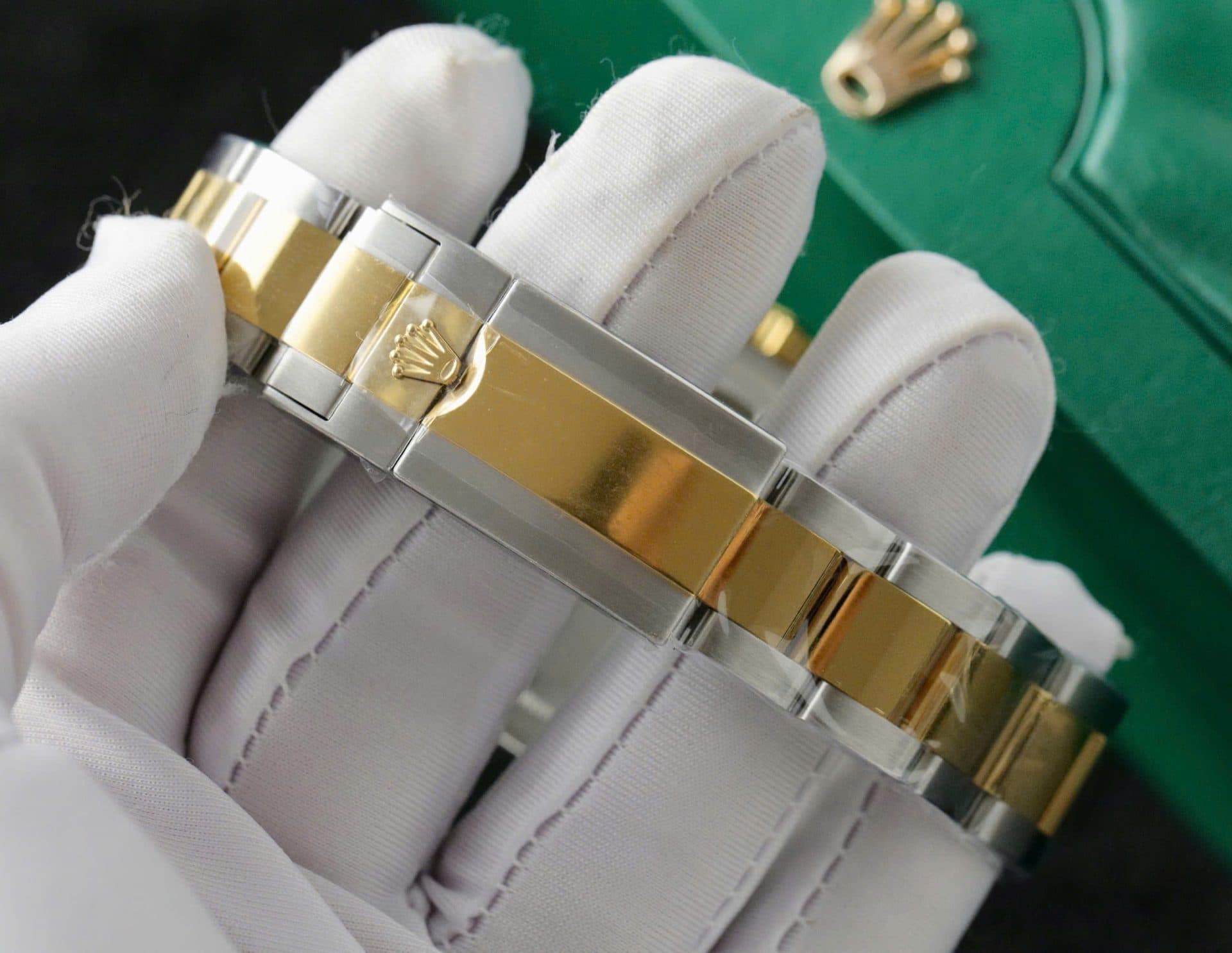 Dong-Ho-Rolex-Cosmograph-Daytona-126503-Replica-11-Mat-Den-May-Calibre-4131-40mm-1-1