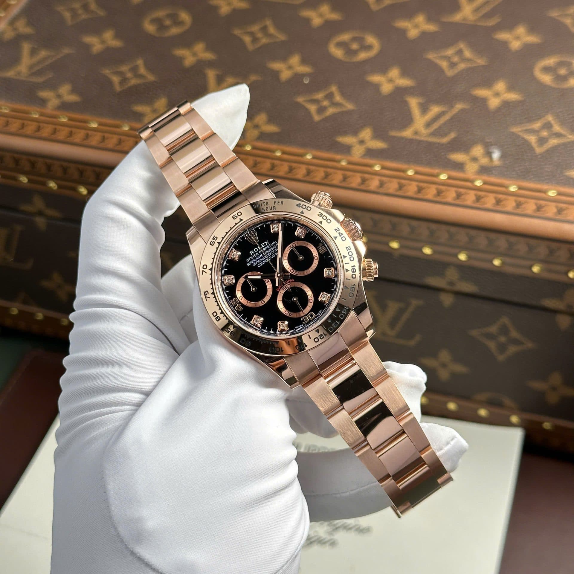 Dong-Ho-Rolex-Cosmograph-Daytona-Che-Tac-Boc-Vang-That-Mat-Den-40mm-4-1