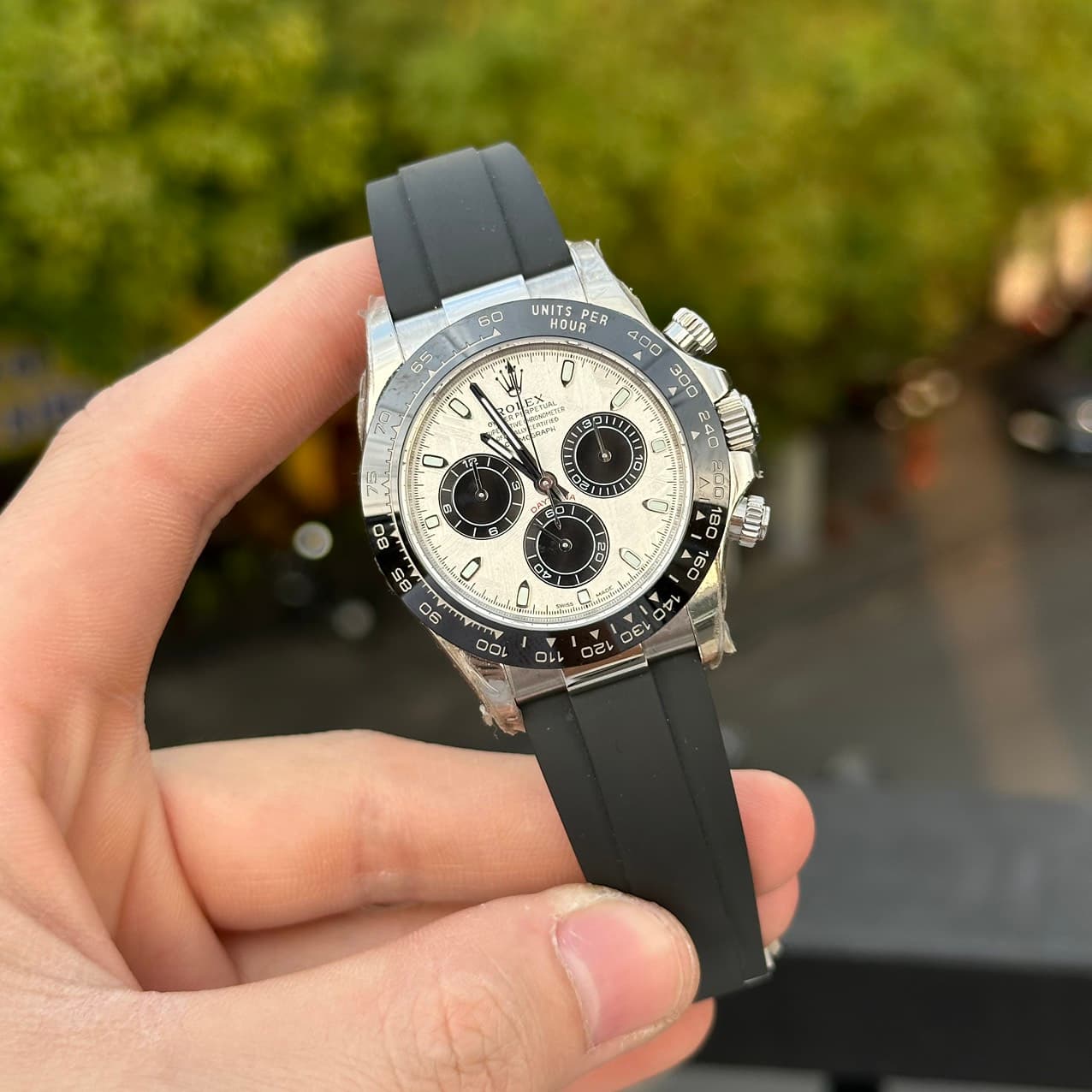 Dong-Ho-Rolex-Cosmograph-Daytona-Do-Mat-Thien-Thach-Replica-11-40mm-1