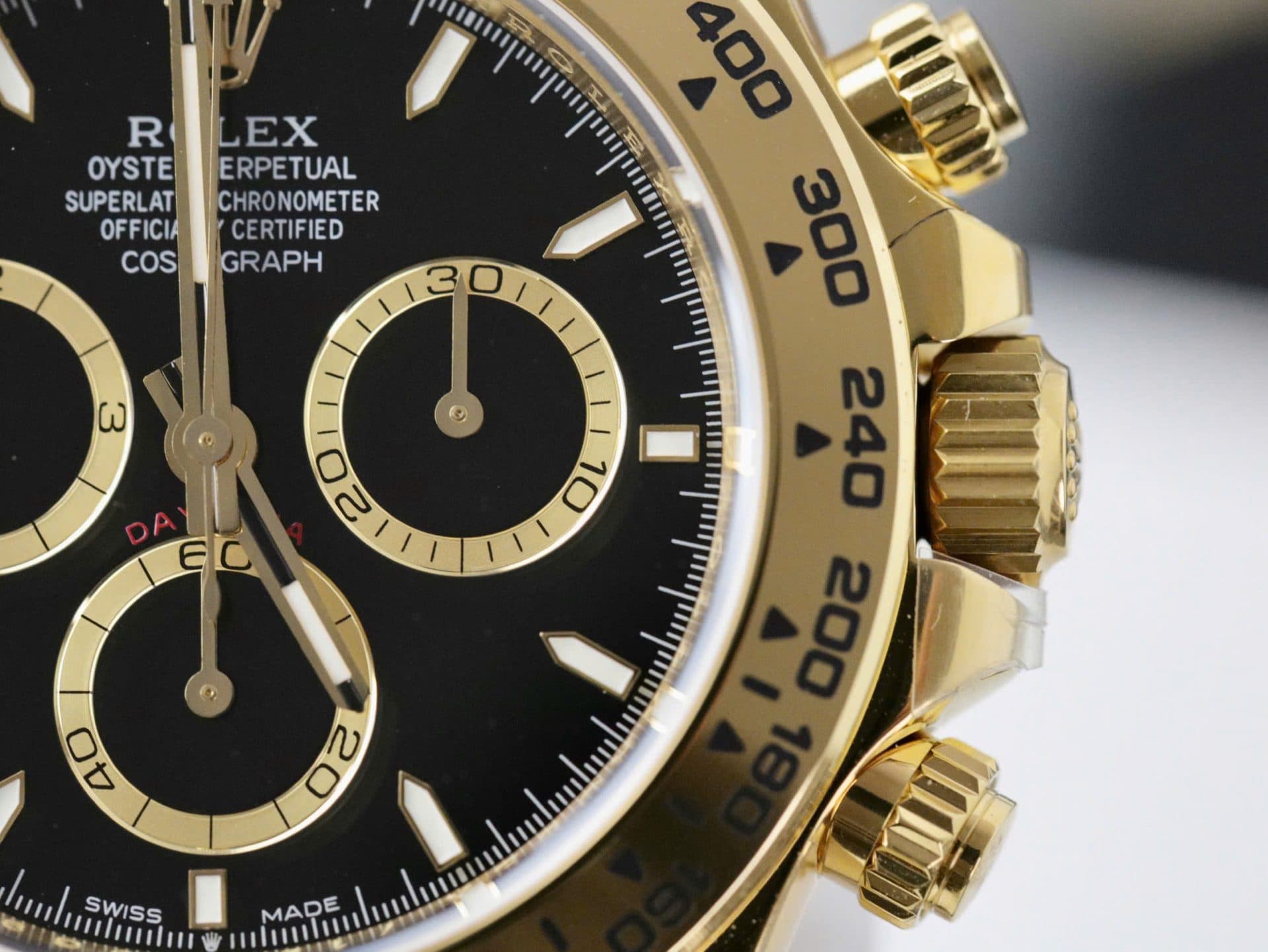 Dong-Ho-Rolex-Cosmograph-Daytona-M126508-Rep-11-Mat-Den-Coc-So-Da-Quang-40mm-5-1
