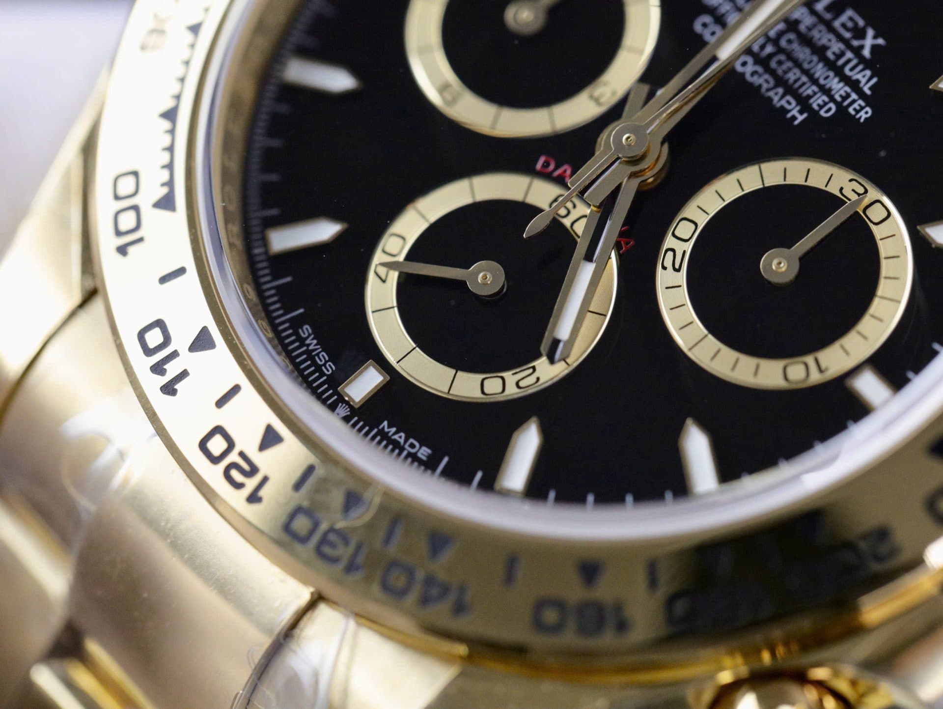 Dong-Ho-Rolex-Cosmograph-Daytona-M126508-Rep-11-Mat-Den-Coc-So-Da-Quang-40mm-6-1