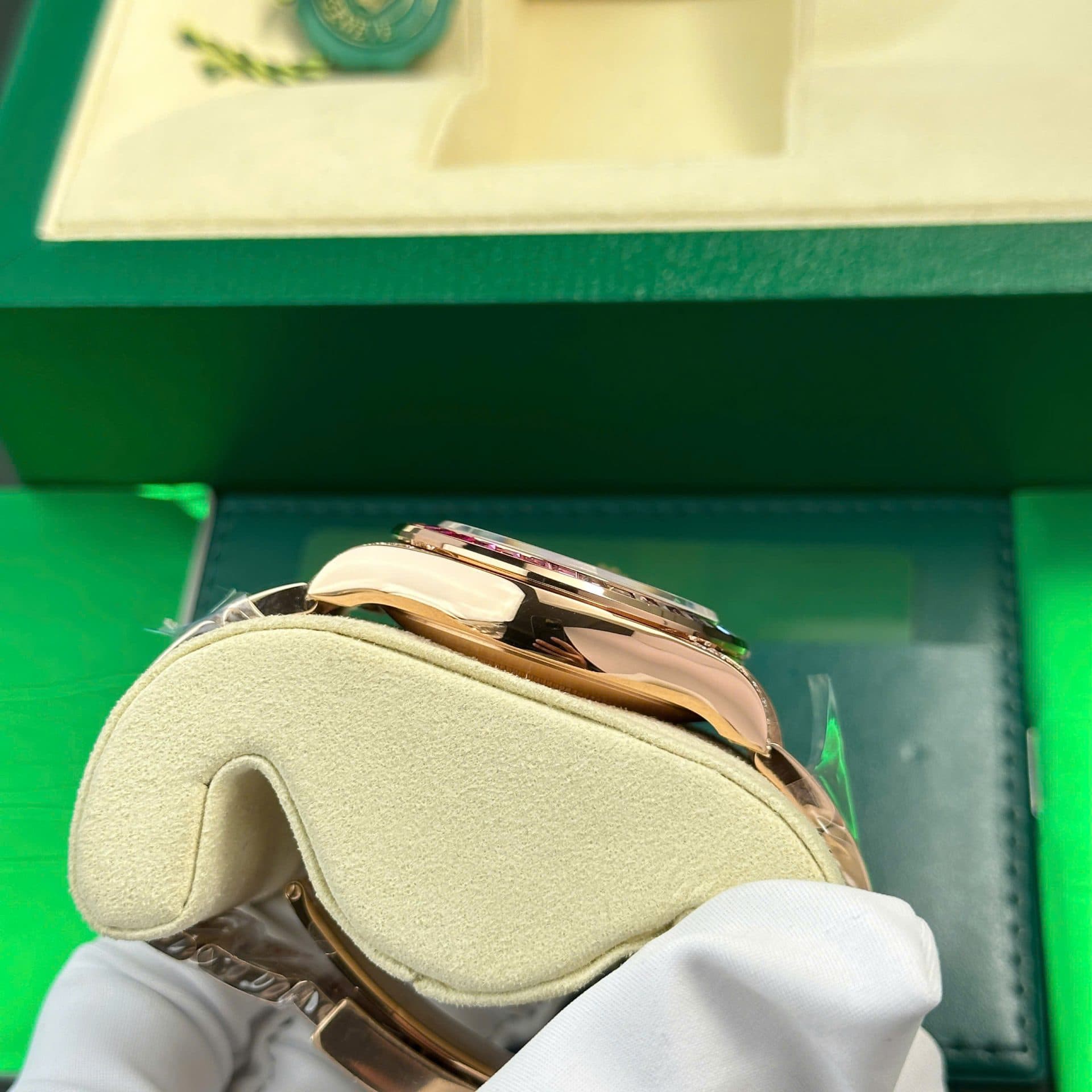 Dong-Ho-Rolex-Cosmograph-Daytona-Rainbow-116595-Che-Tac-Dinh-Da-BTF-40mm-6-1