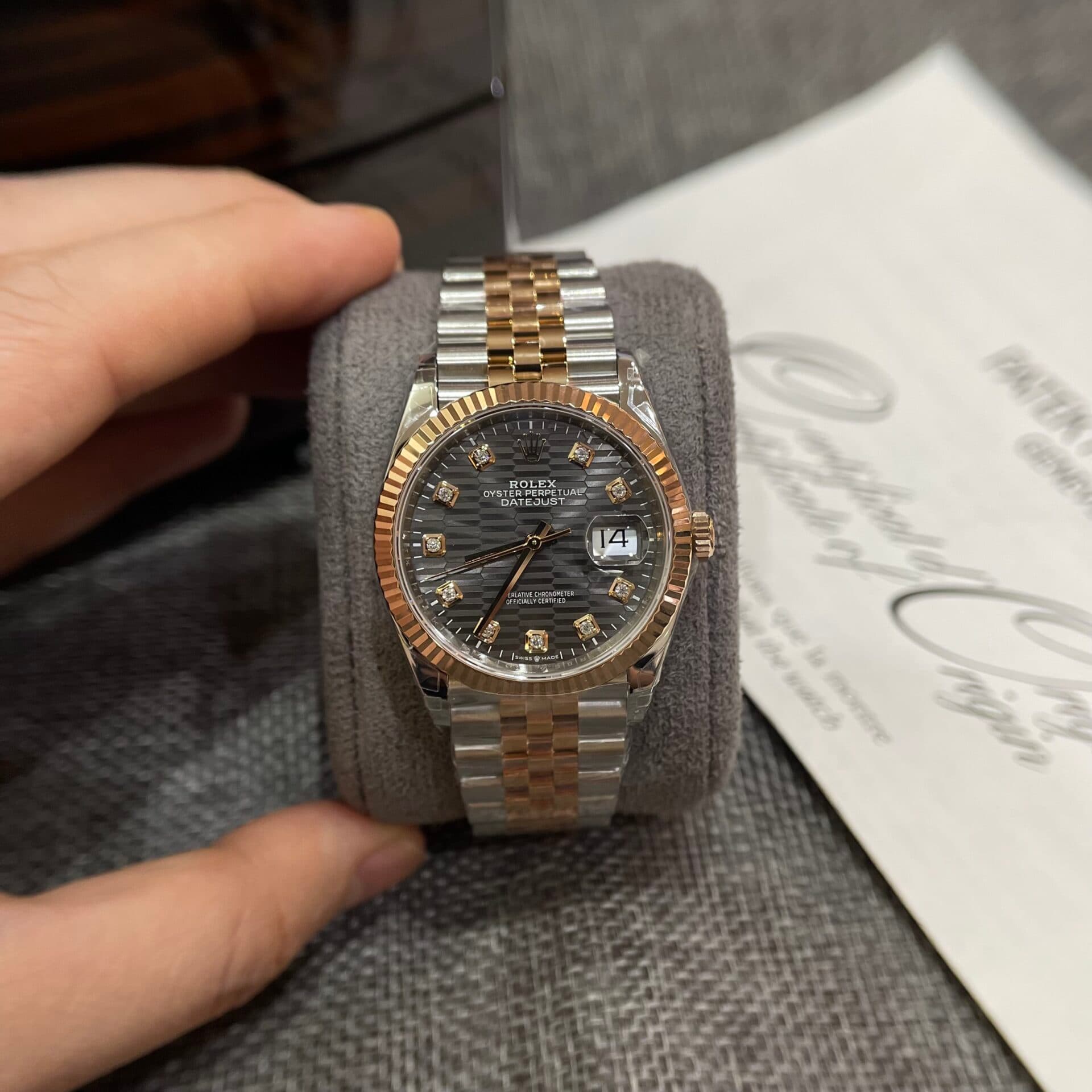 Dong-Ho-Rolex-DateJust-126231-Mau-Demi-Mat-Xep-Gach-Xam-Dam-VSF-36mm-4-1