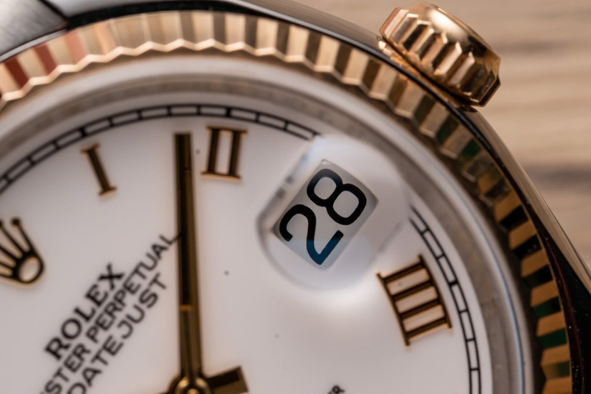 Dong-Ho-Rolex-DateJust-126233-Boc-Vang-That-Nha-May-GM-36mm-2-1