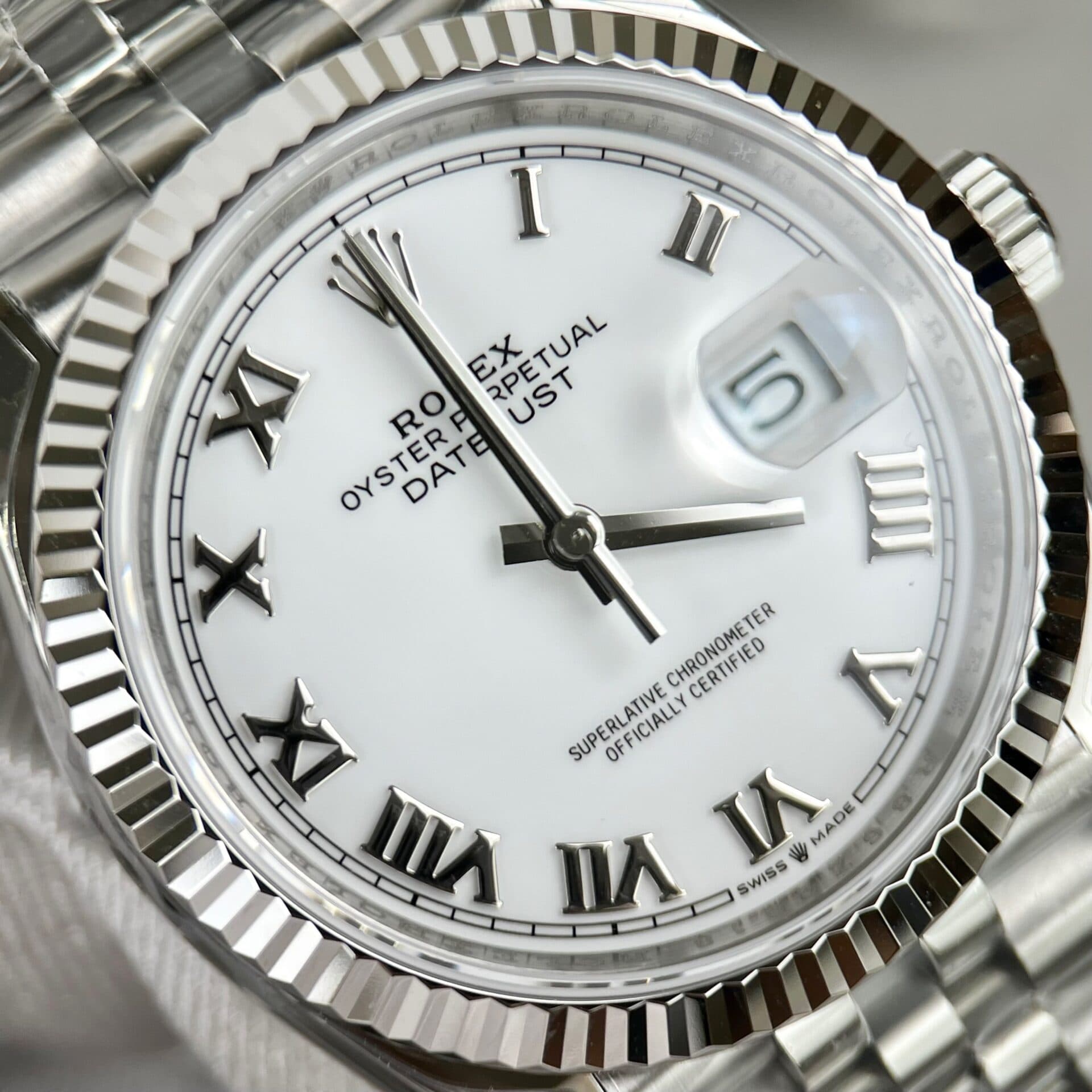 Dong-Ho-Rolex-DateJust-126234-Replica-11-Nha-May-VS-36mm-4-1