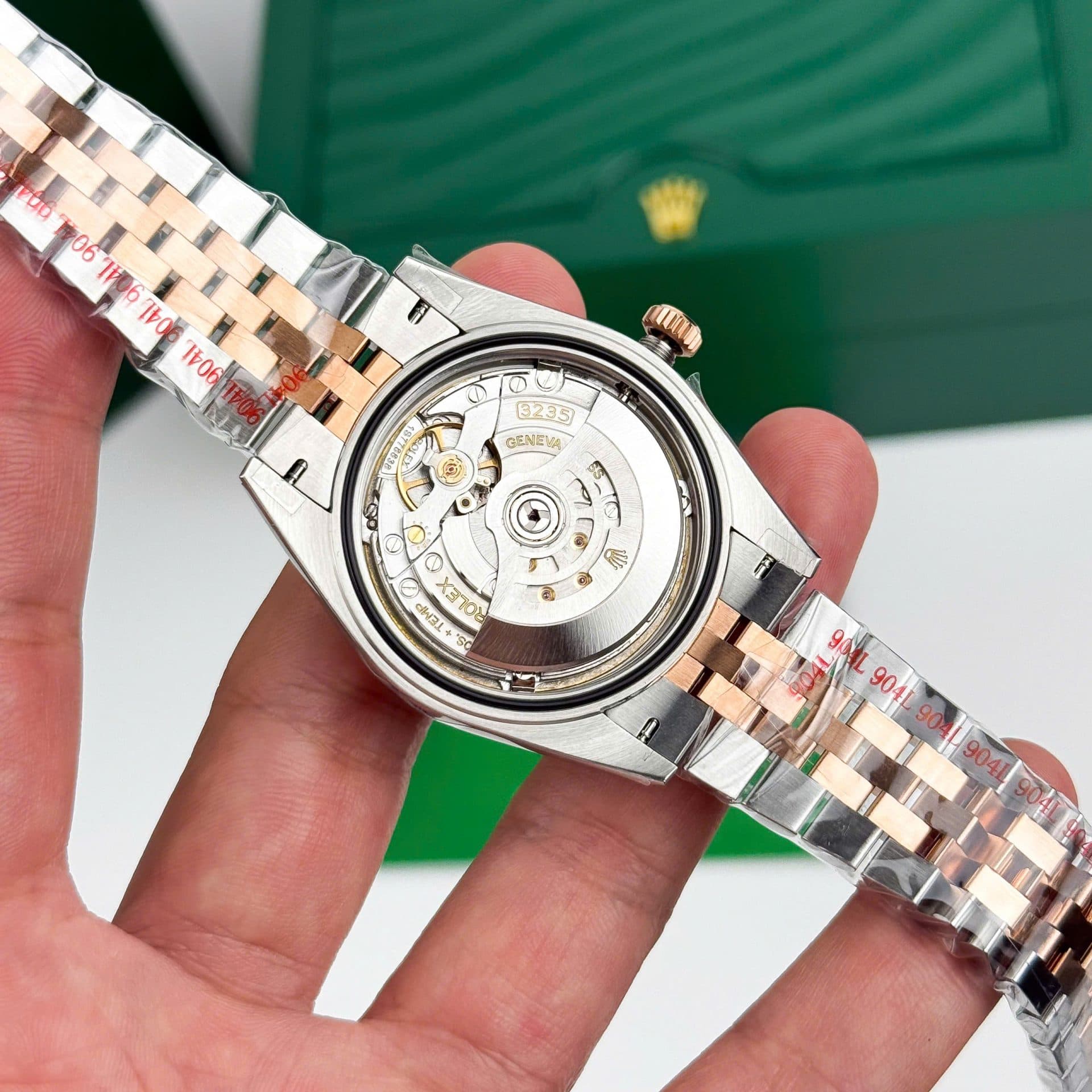 Dong-Ho-Rolex-DateJust-126331-Replica-11-Mat-Chocolate-Coc-So-Dinh-Da-41mm-1-1