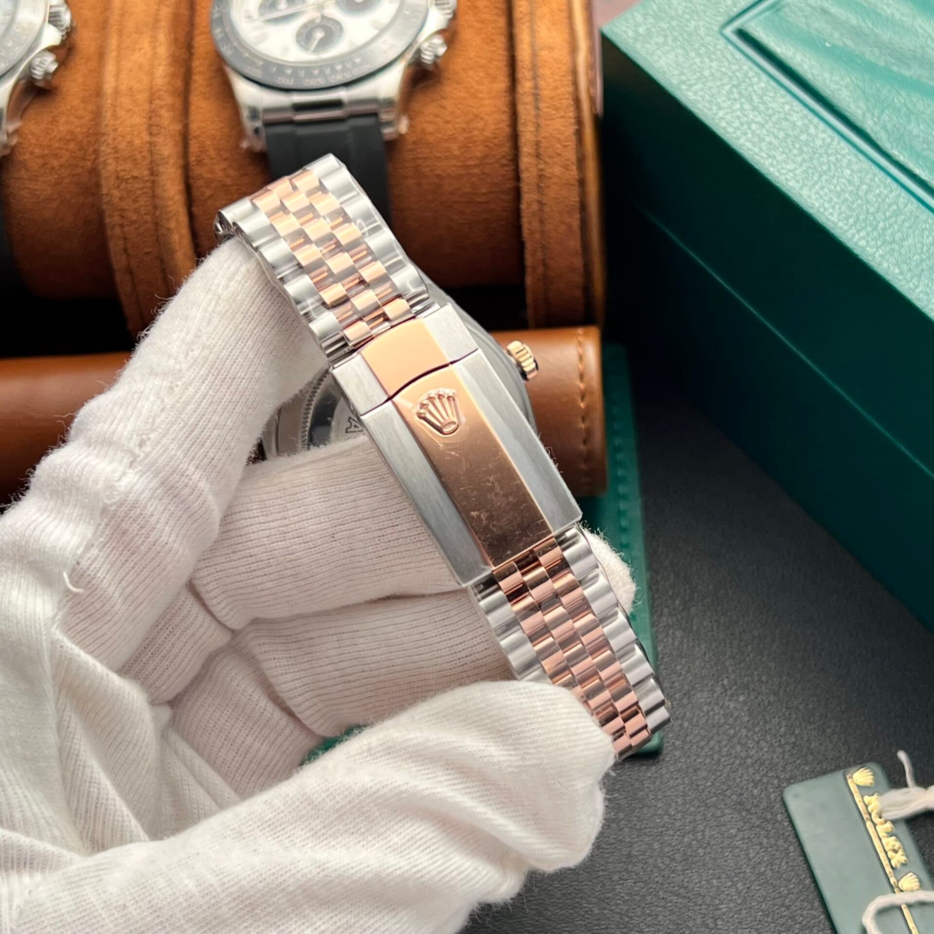 Dong-Ho-Rolex-DateJust-126331-Replica-11-Mat-Chocolate-Nha-May-Clean-41mm-5-1