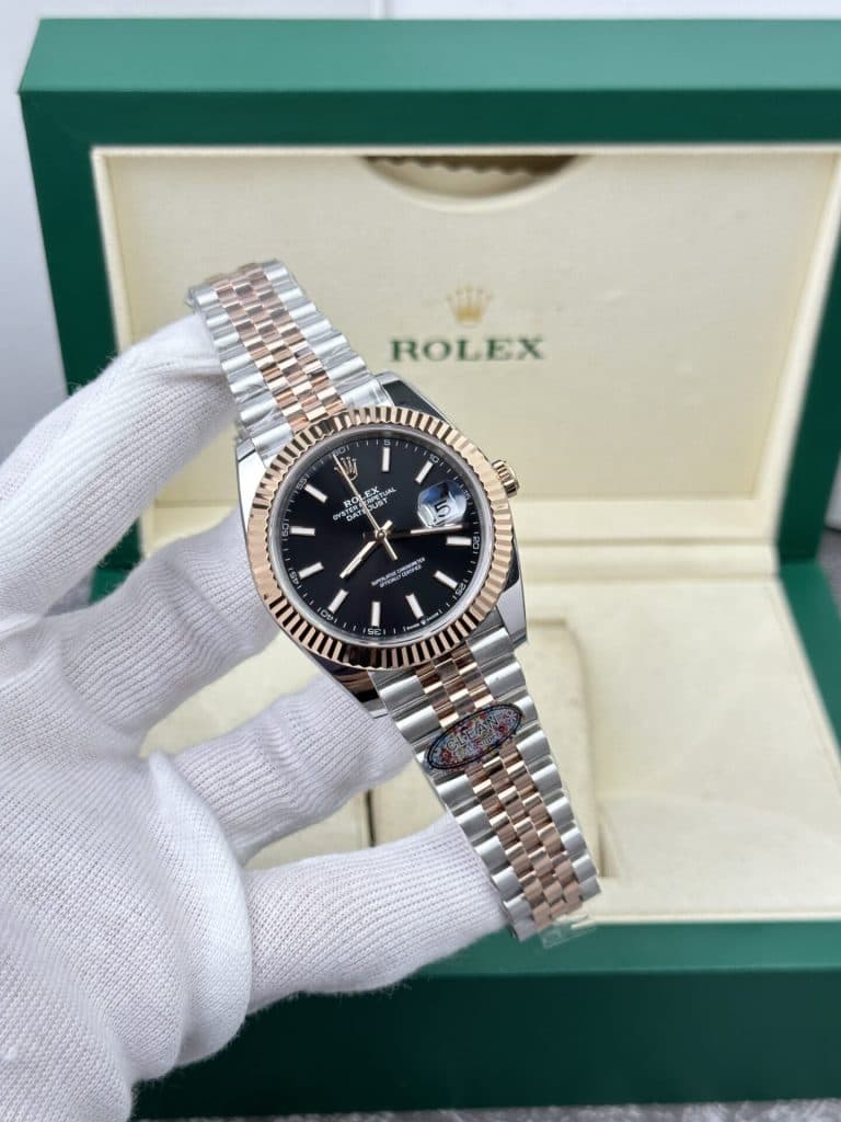 Dong-Ho-Rolex-DateJust-126331-Replica-11-Mat-Den-Nha-May-Clean-41mm-3-1