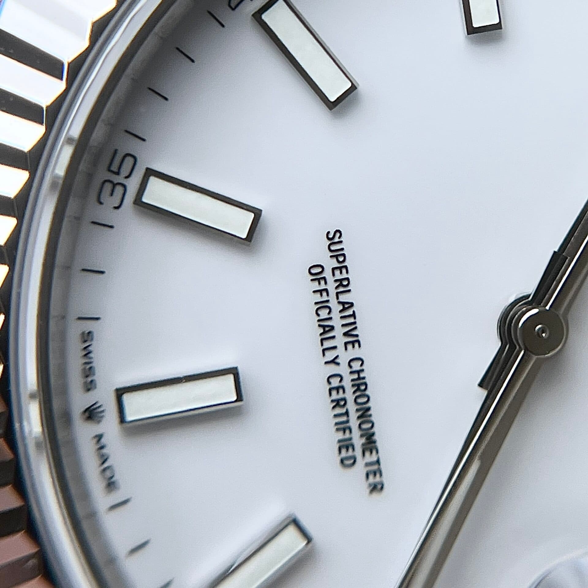Dong-Ho-Rolex-DateJust-126334-Mat-Men-Su-Trang-Nha-May-Clean-41mm-7-1
